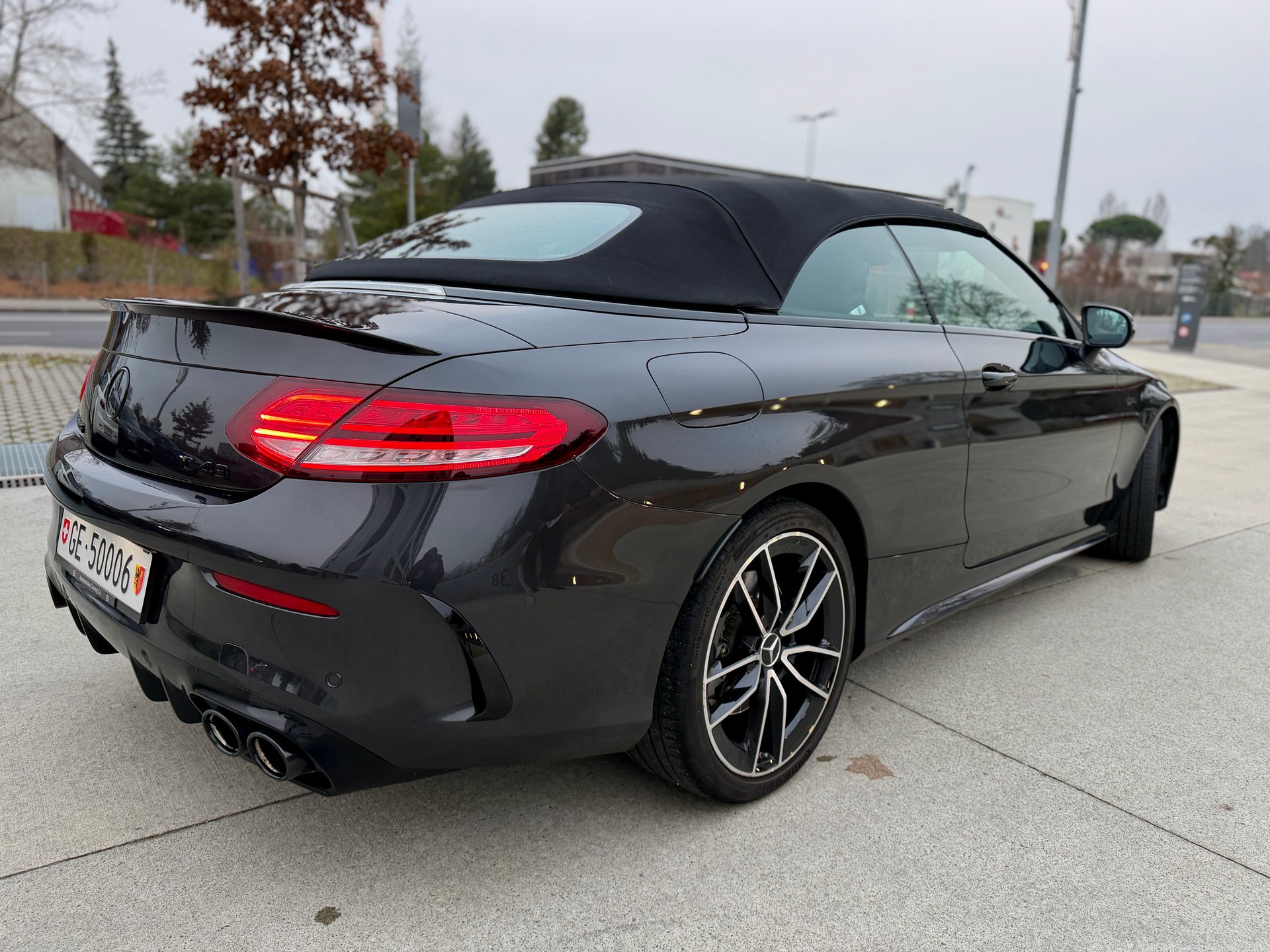 MERCEDES-BENZ C 43 Cabriolet AMG 4Matic 9G-Tronic-image-4