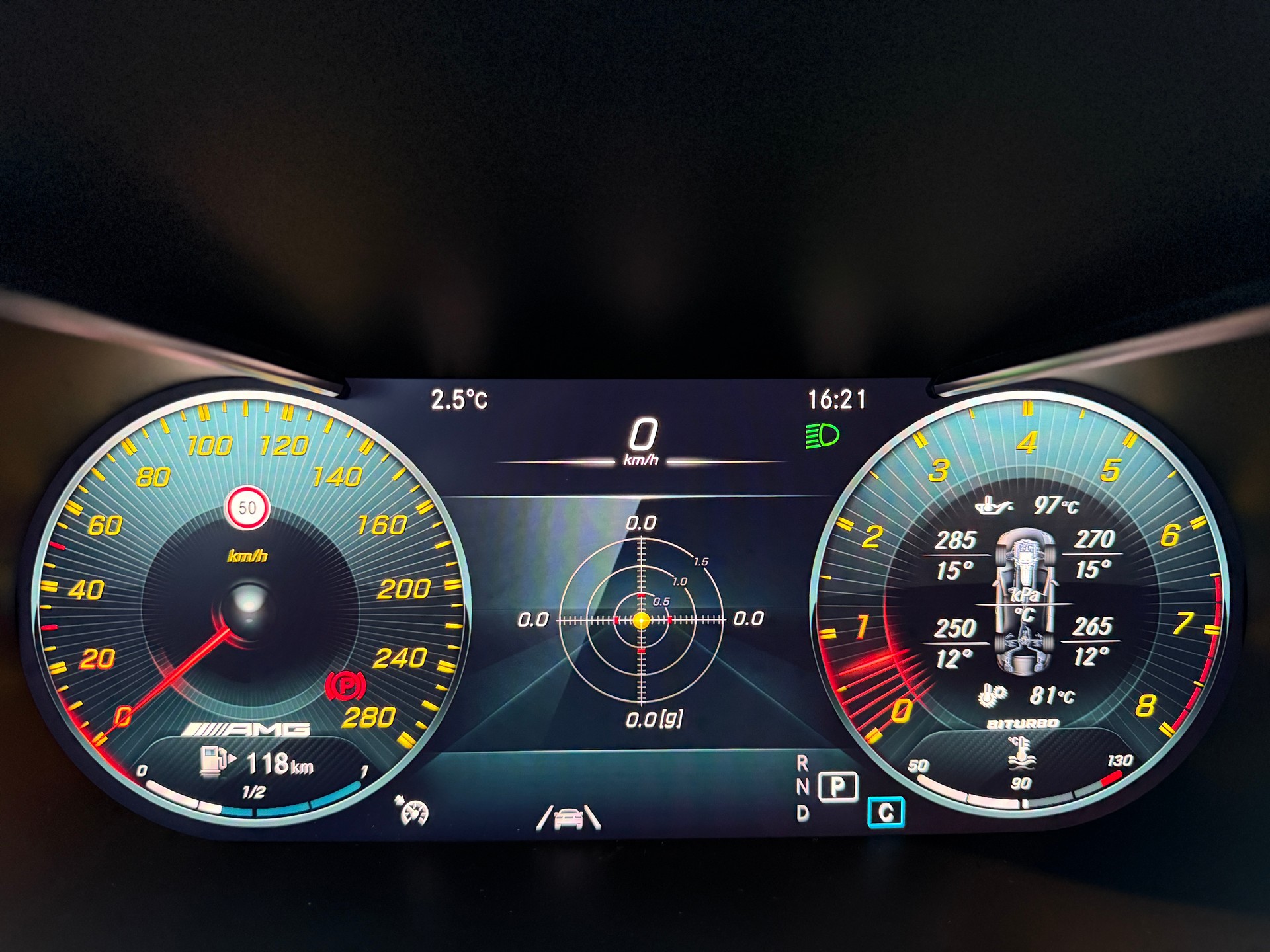 MERCEDES-BENZ C 43 Cabriolet AMG 4Matic 9G-Tronic-image-14