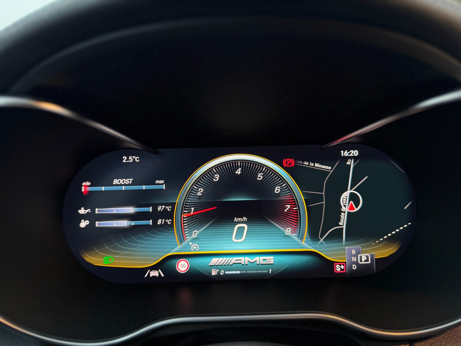 MERCEDES-BENZ C 43 Cabriolet AMG 4Matic 9G-Tronic-image-15
