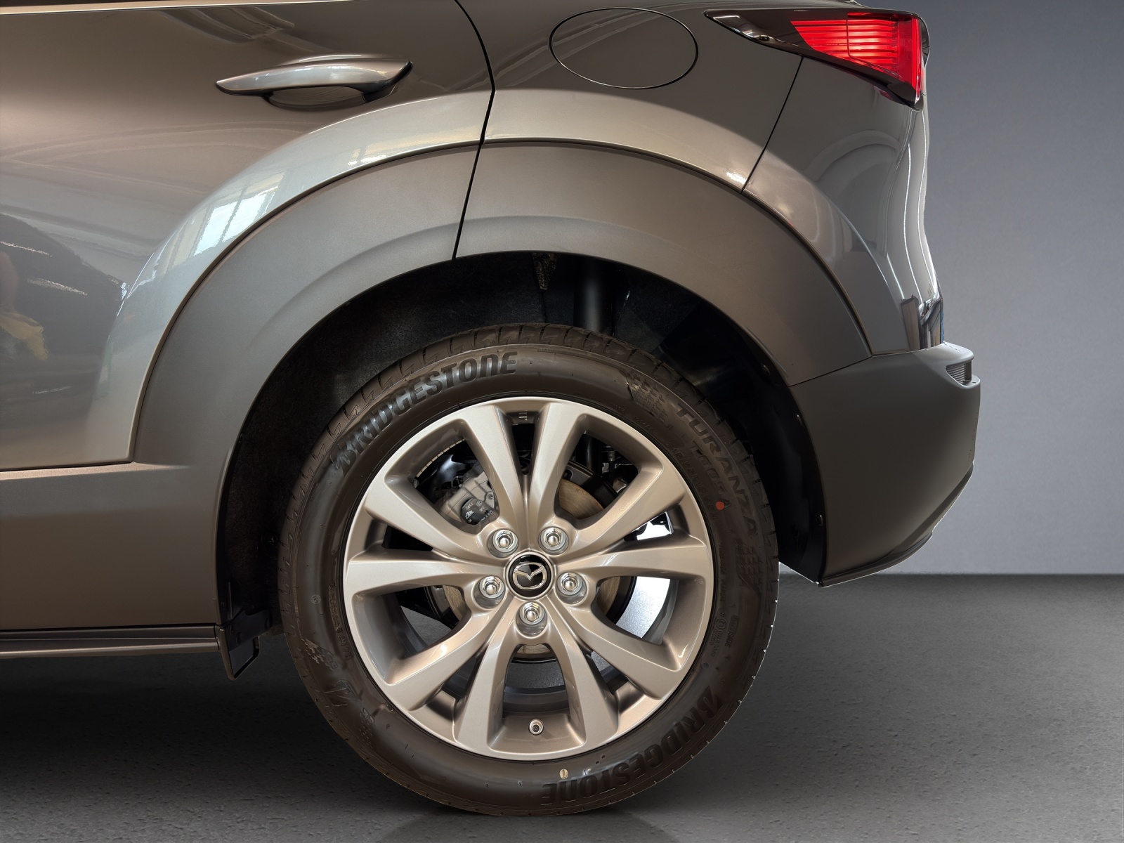 MAZDA CX-30 SKYACTIV-G 140 M Hybrid Exclusive Line FWD AT-image-5