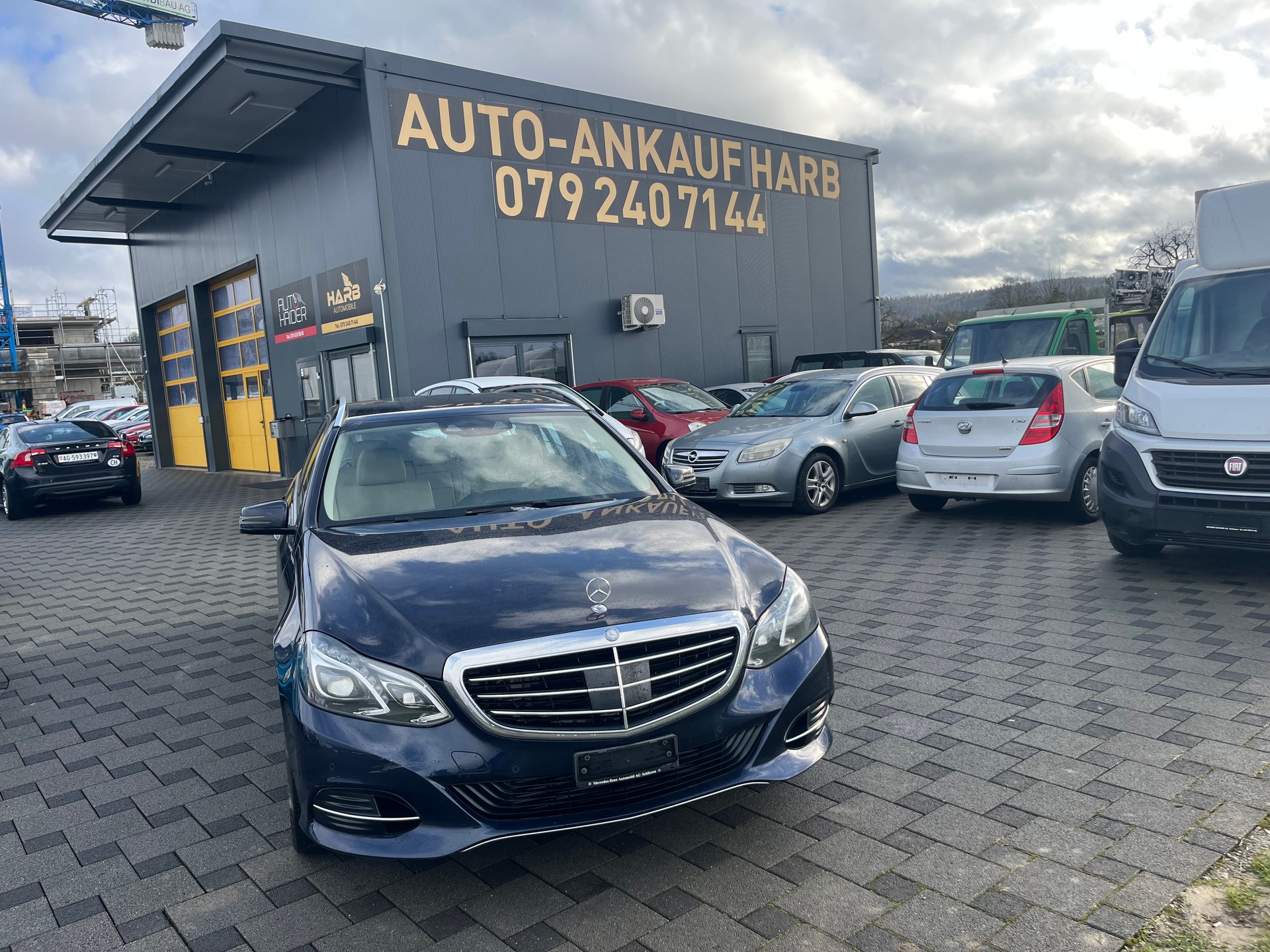 MERCEDES-BENZ E 350 BlueTEC Elégance 4Matic 7G-Tronic-image-1