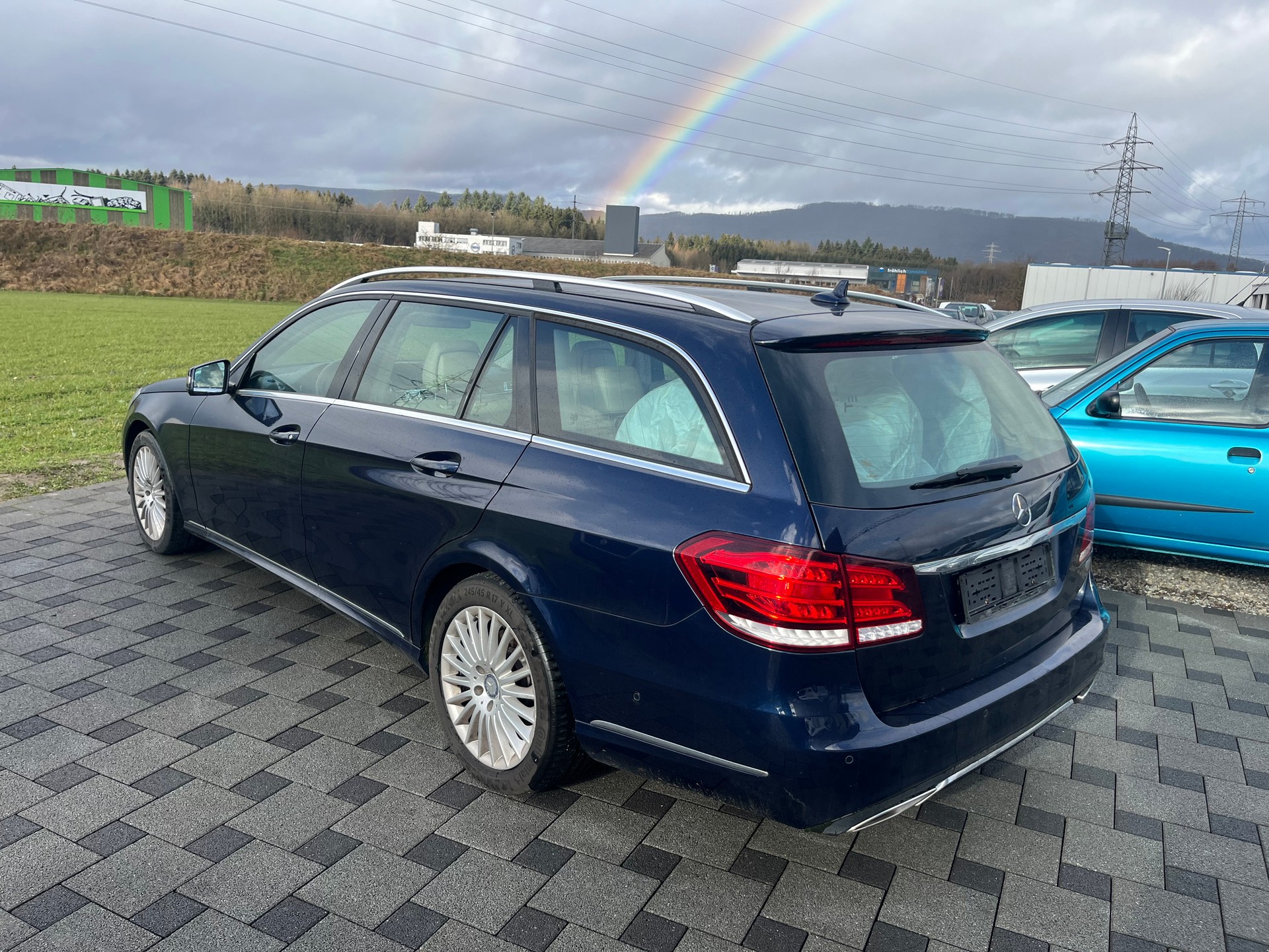 MERCEDES-BENZ E 350 BlueTEC Elégance 4Matic 7G-Tronic-image-4