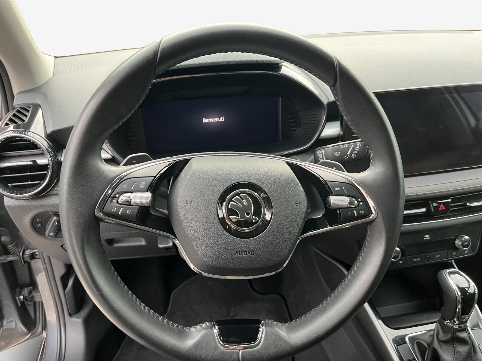 SKODA Fabia 1.0 TSI First Edition DSG-image-9