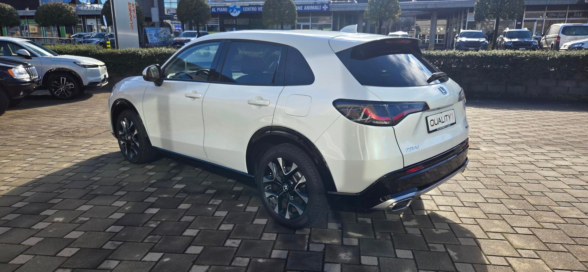 HONDA ZR-V 2.0i MMD Hybrid Advance Automatic-image-2