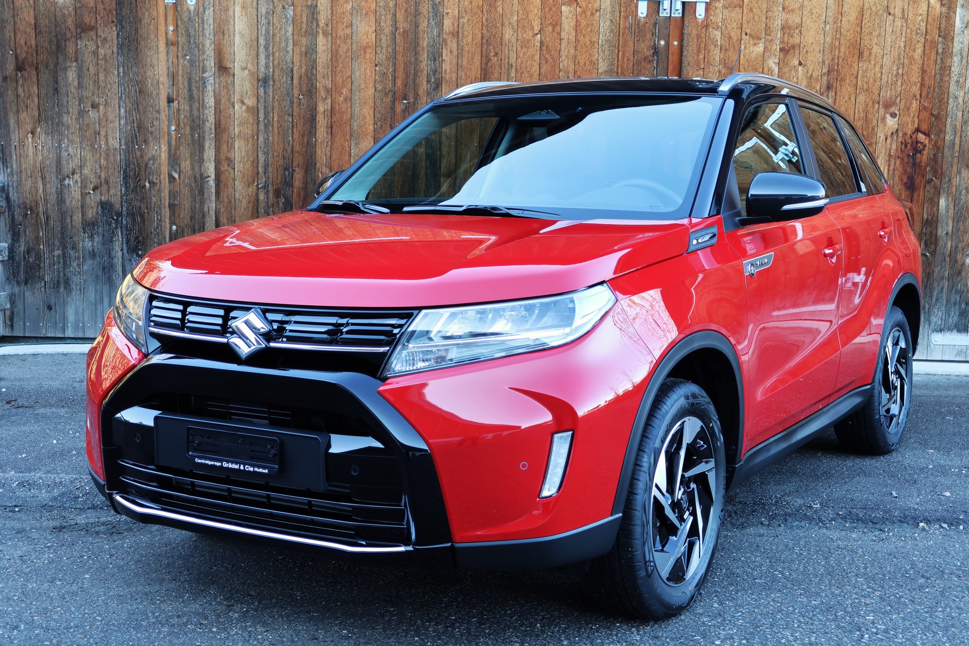 SUZUKI Vitara 1.4T Sakura Top 4x4 Hybrid