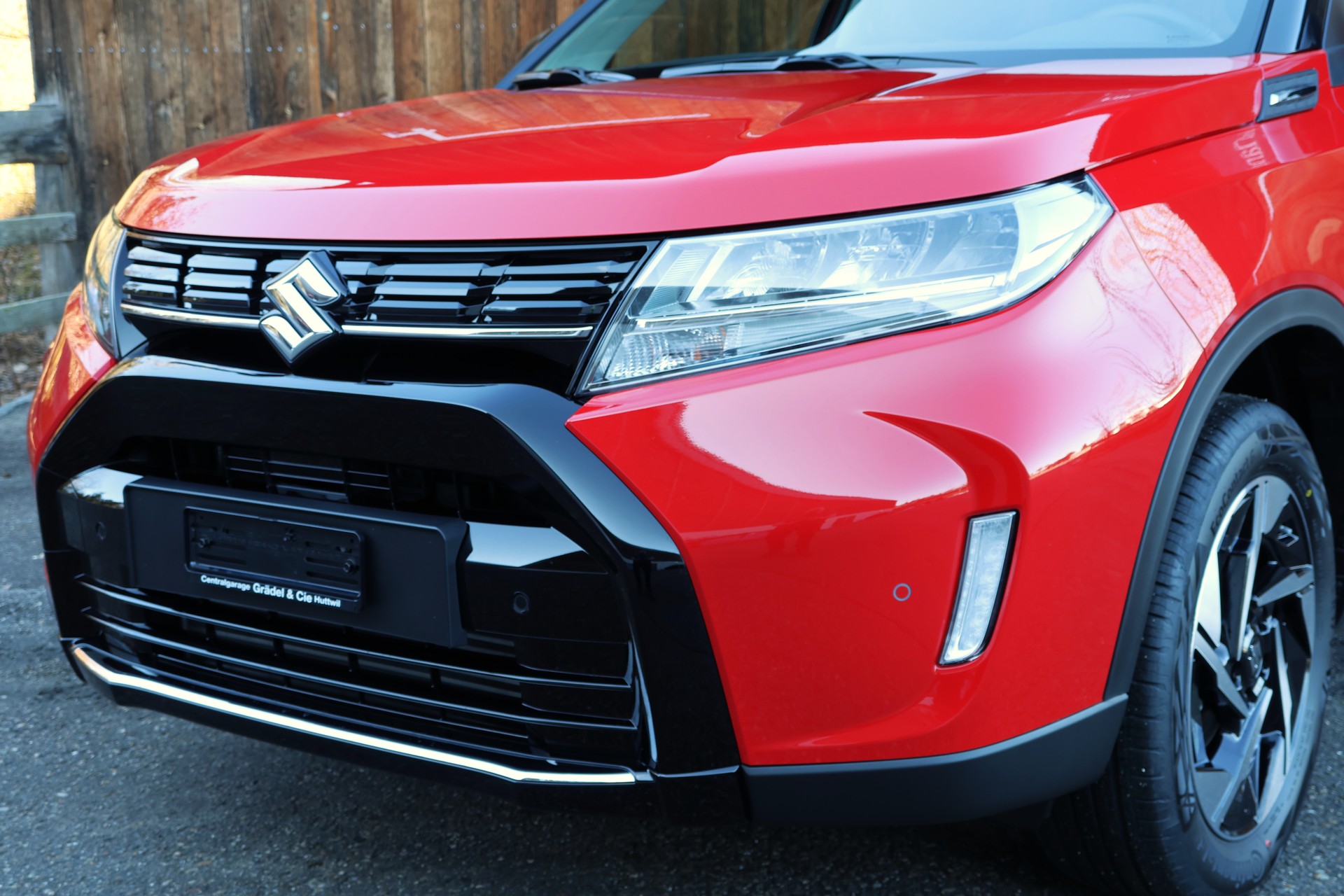 SUZUKI Vitara 1.4T Sakura Top 4x4 Hybrid-image-15