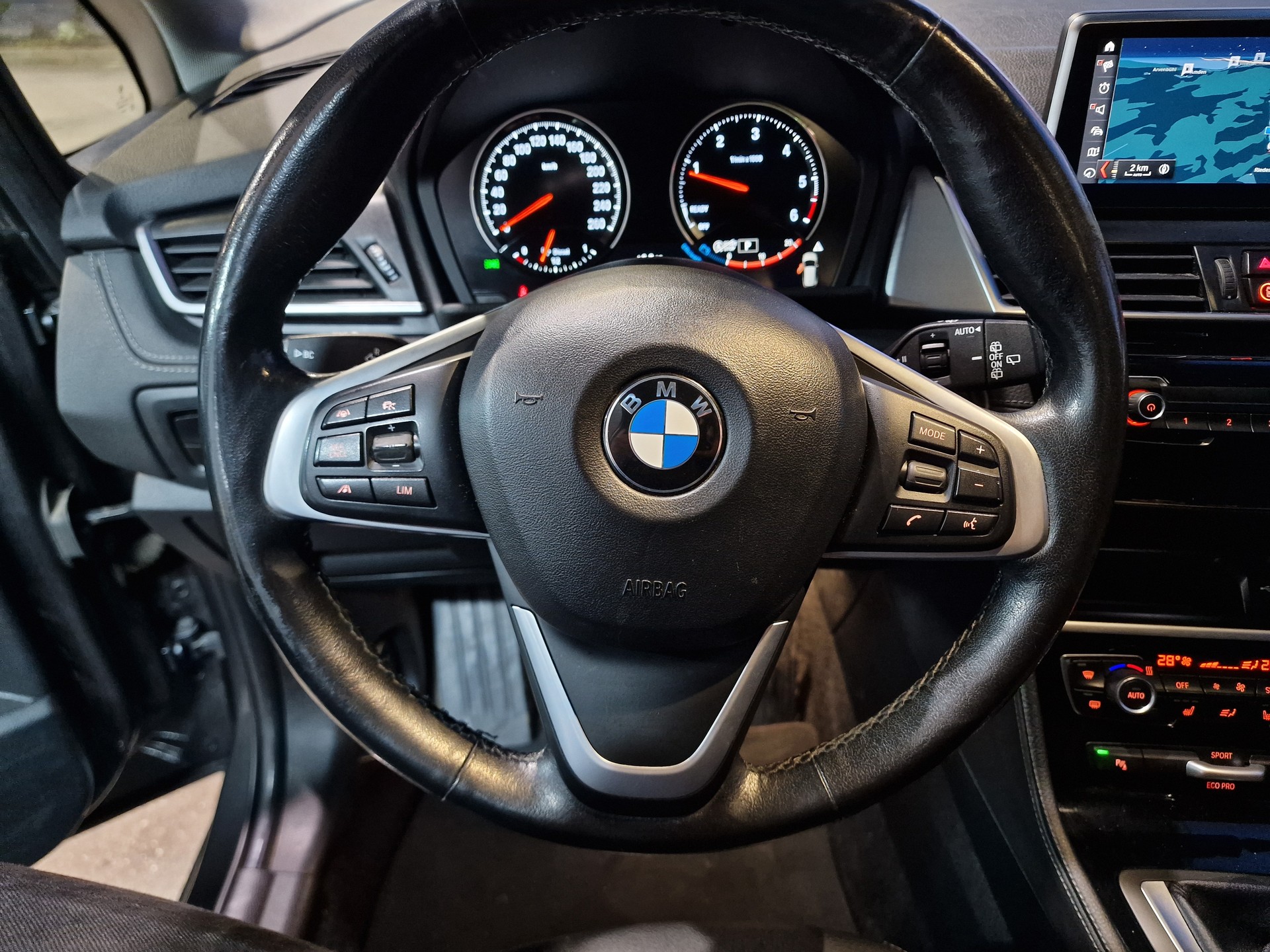 BMW 220d xDrive Active Tourer Steptronic Sport Line AHK 8xReif 12Mt Gara-image-18
