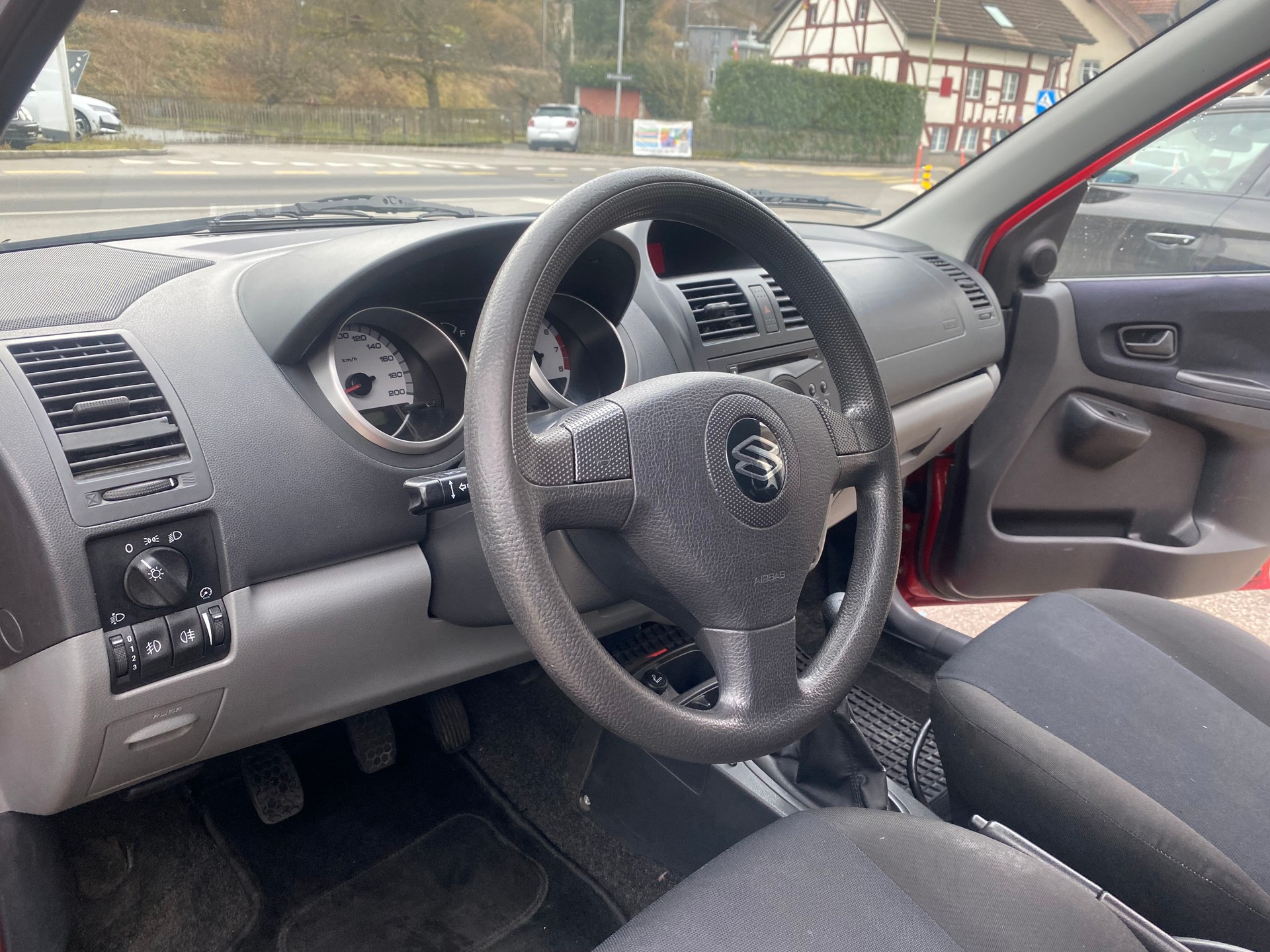 SUZUKI Ignis 1.5 16V GL Top 4x4-image-7