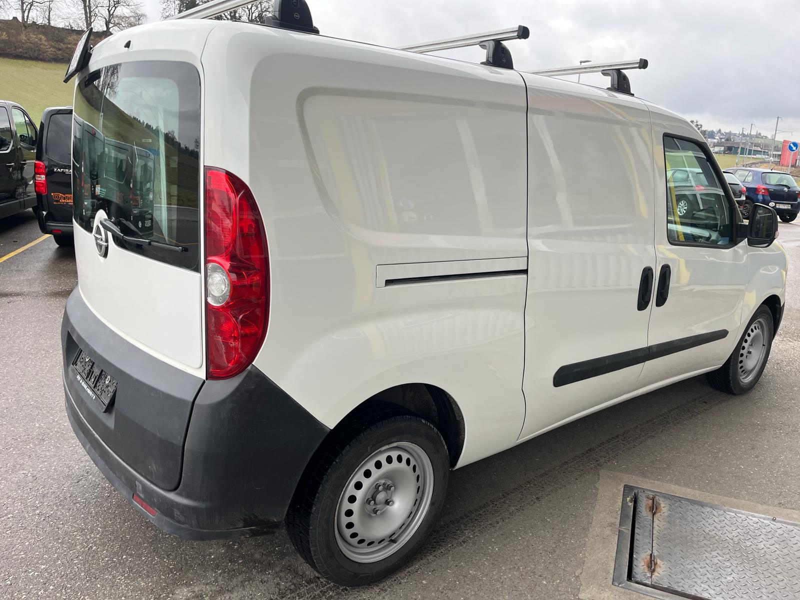 OPEL Combo 1.4i 2.4 L2H1-image-3