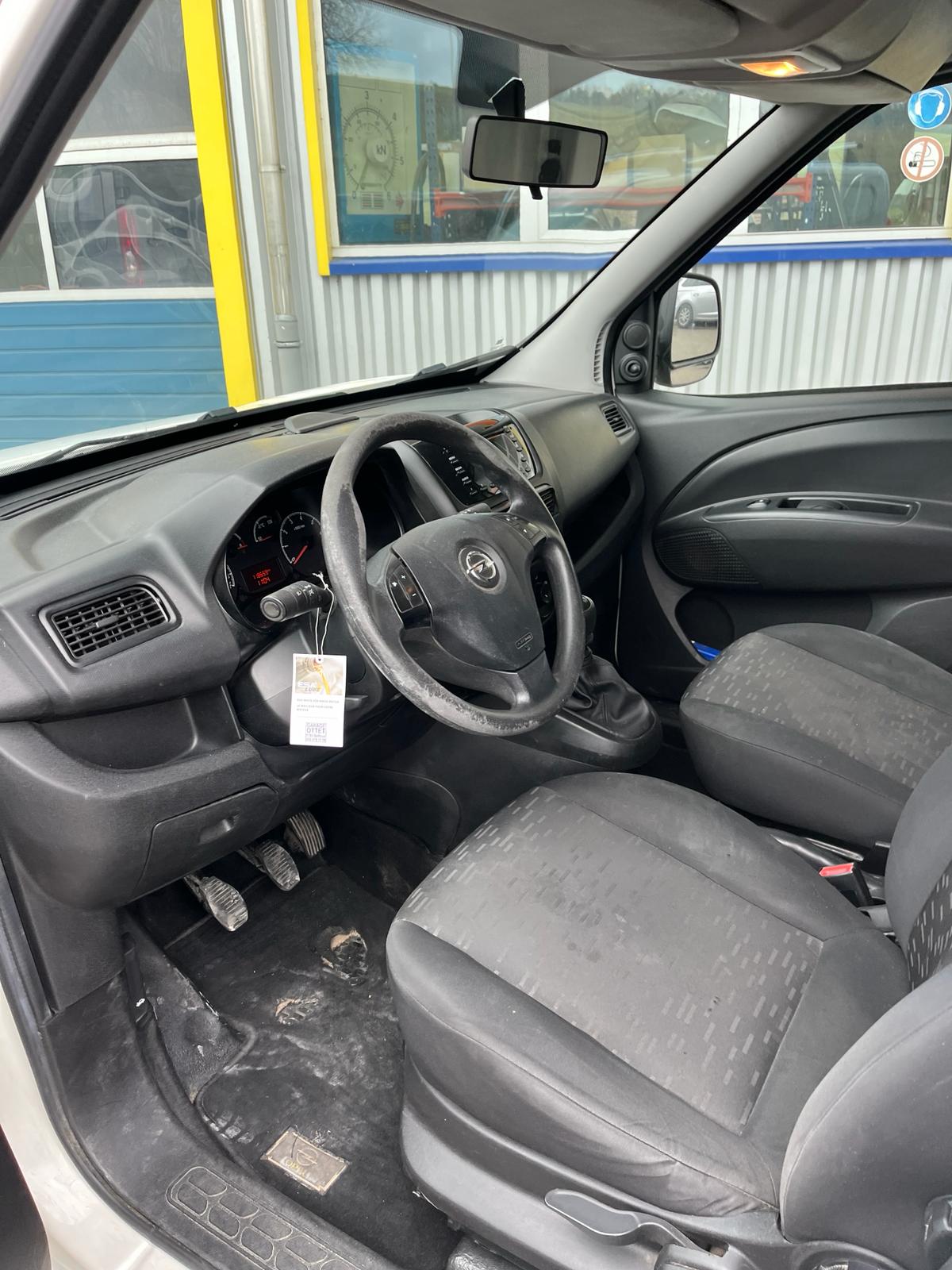 OPEL Combo 1.4i 2.4 L2H1-image-4