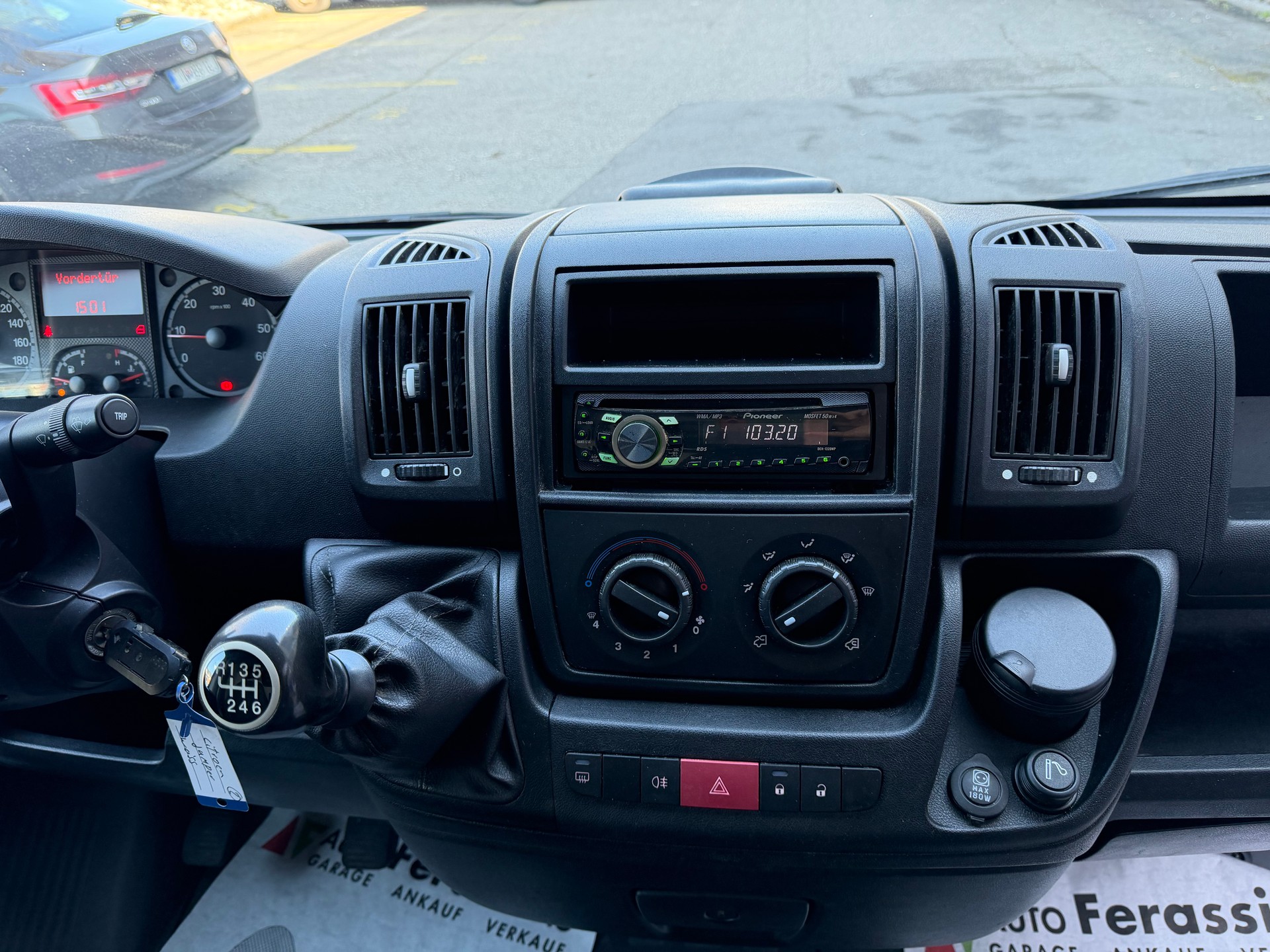 CITROEN Jumper 2.2 HDi 30 L2H2-image-12
