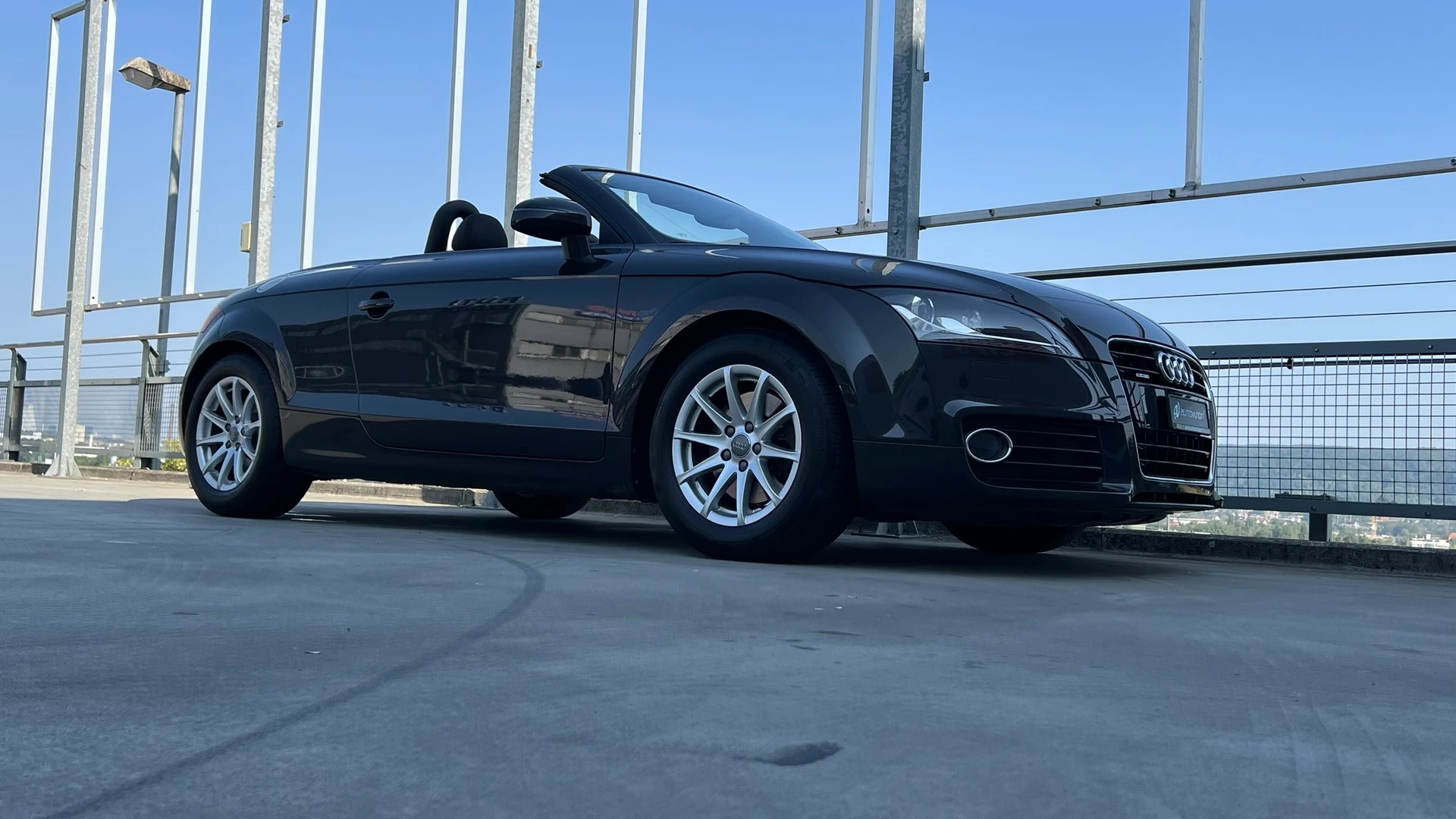 AUDI TT ROADSTER 2.0 TDI QUATTRO l 170 PS-image-8