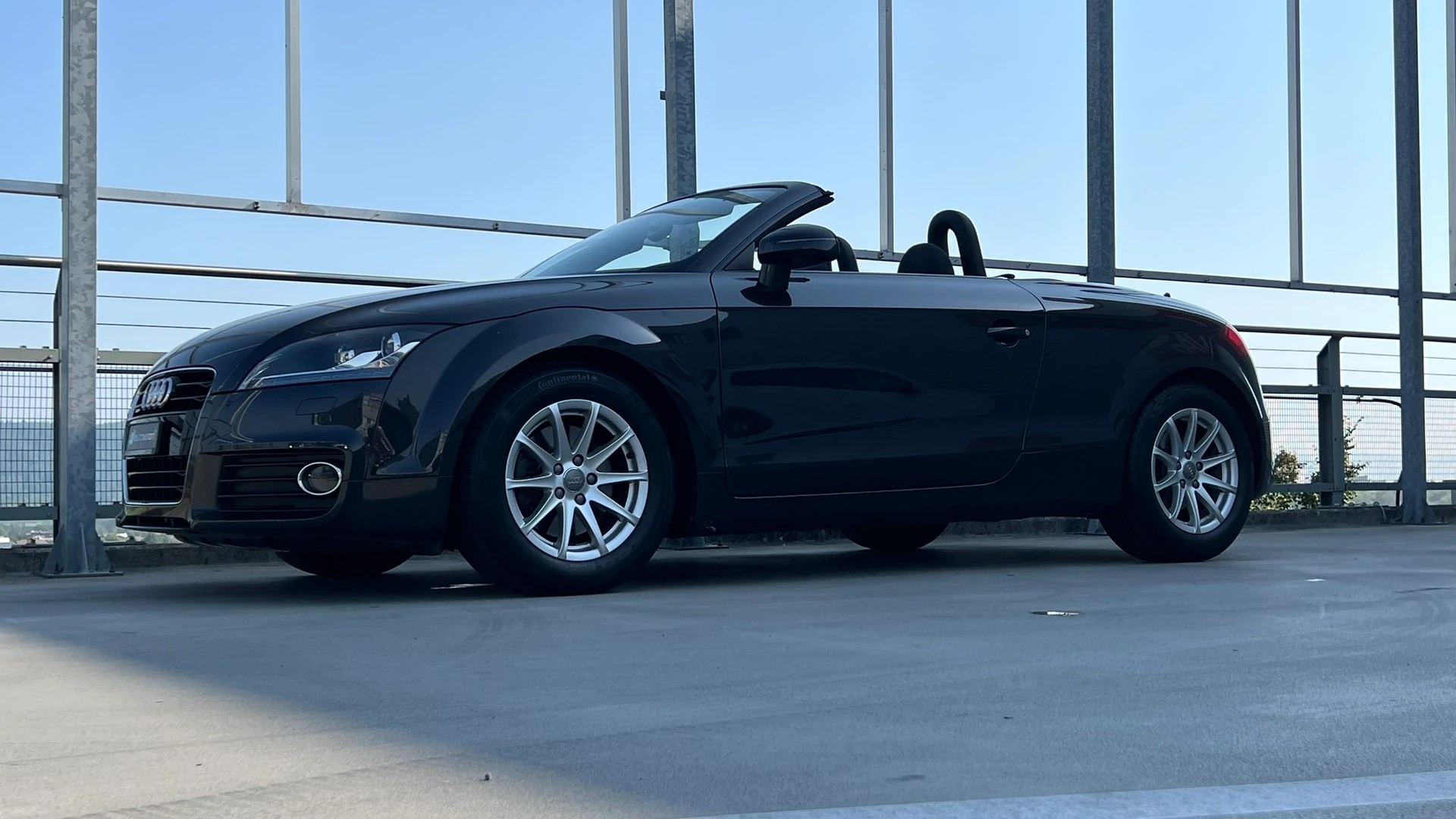 AUDI TT ROADSTER 2.0 TDI QUATTRO l 170 PS-image-9