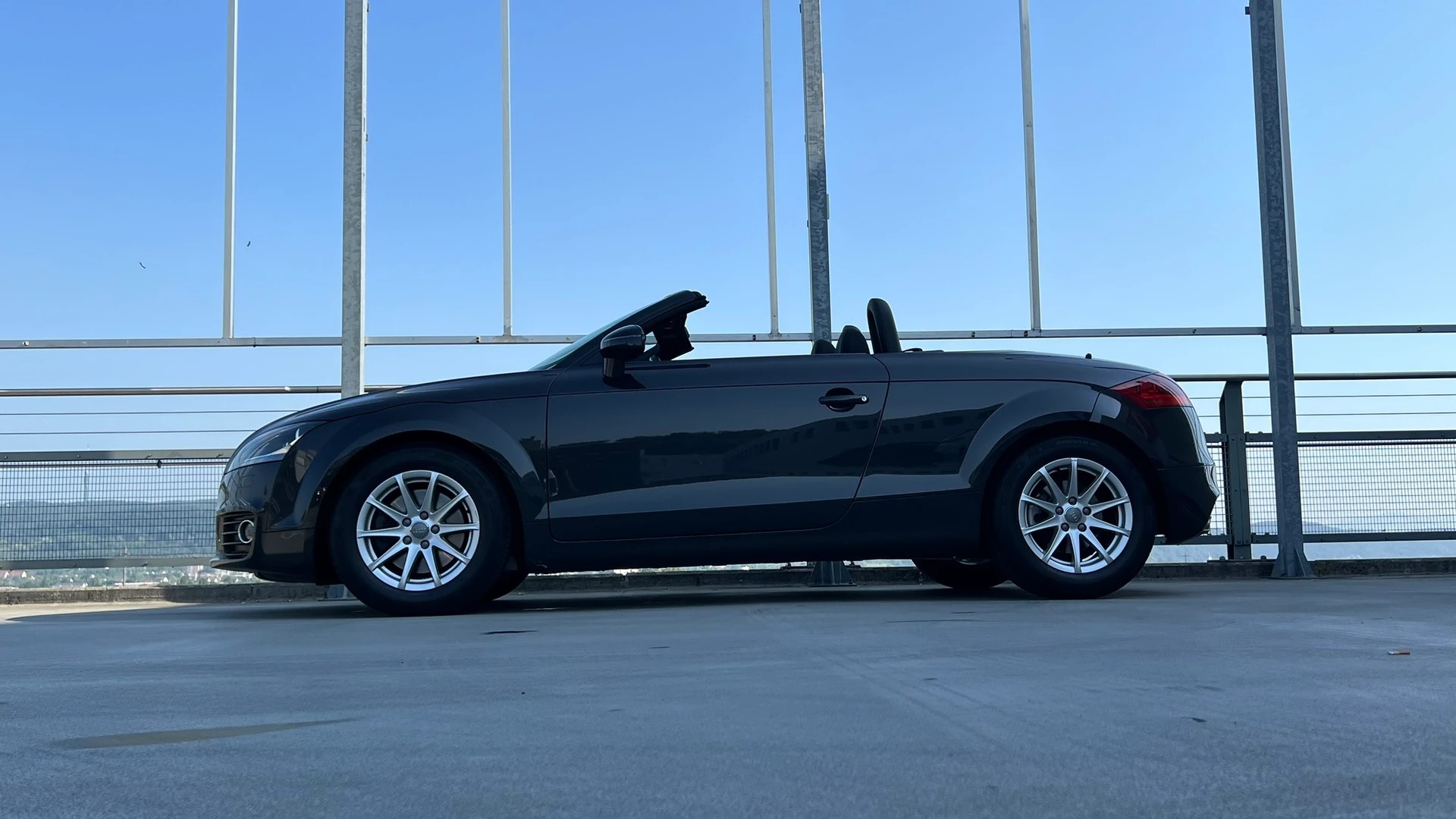 AUDI TT ROADSTER 2.0 TDI QUATTRO l 170 PS-image-1