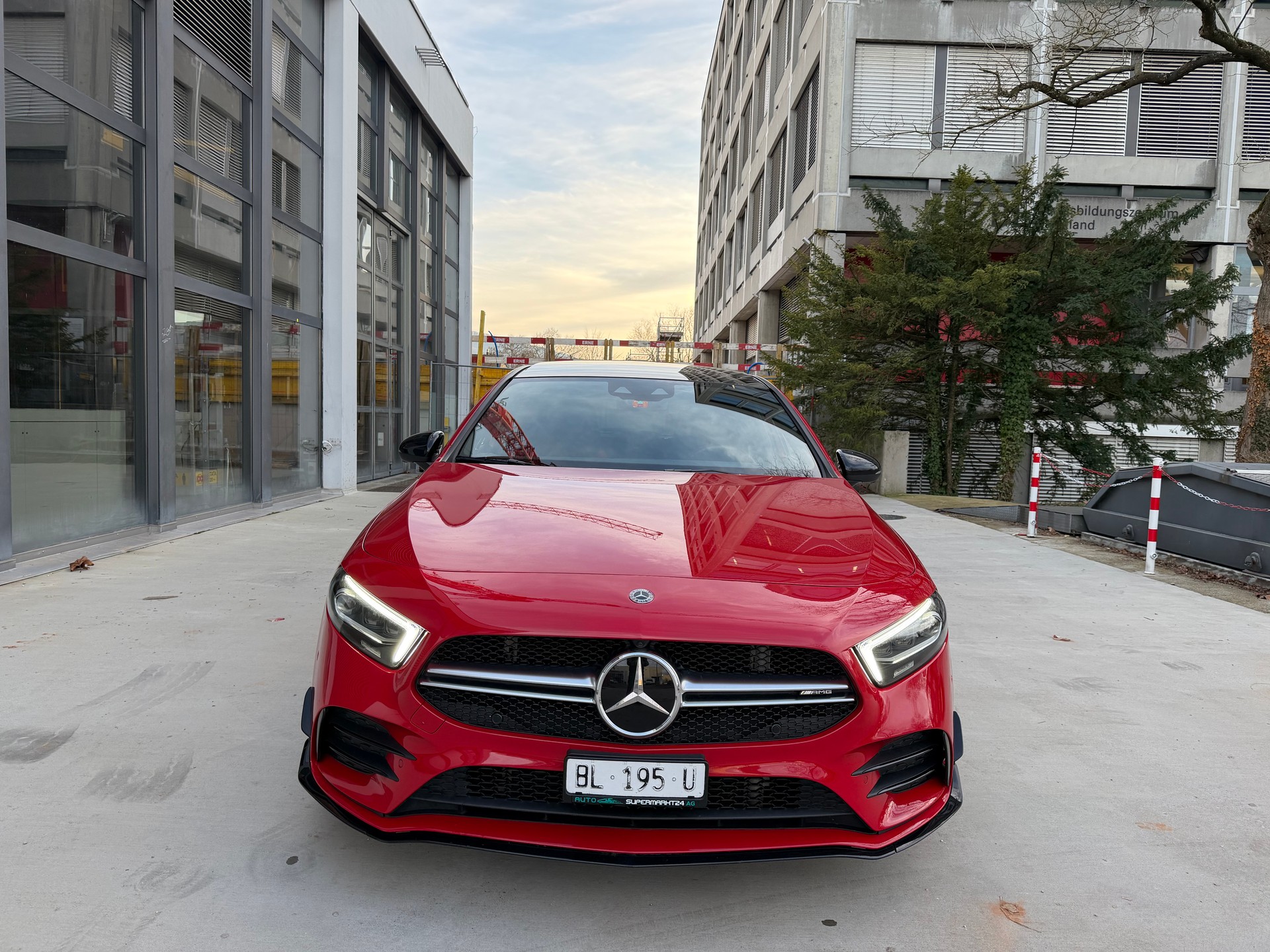 MERCEDES-BENZ A 35 AMG 4Matic Speedshift-image-7