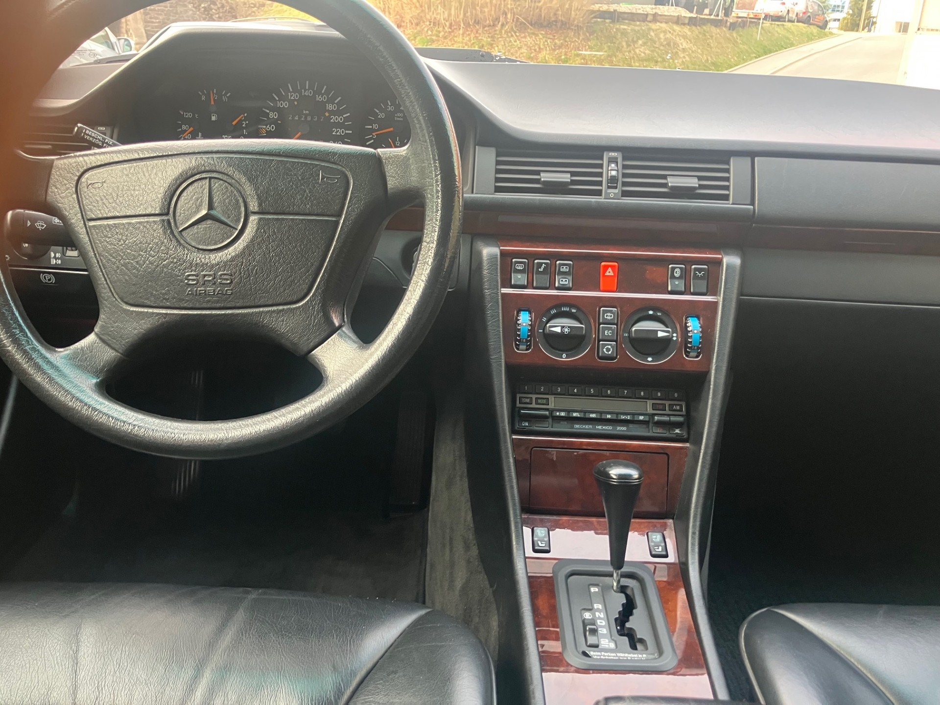 MERCEDES-BENZ 400 E-32 Automatic-image-8
