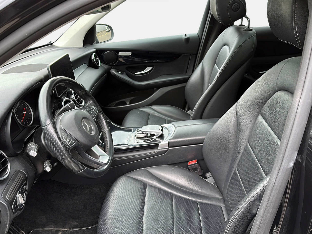 MERCEDES-BENZ GLC 250 d Exclusive 4m-image-13
