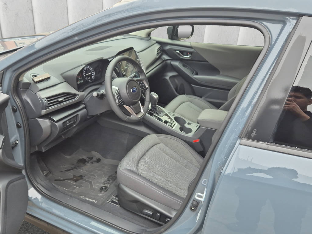 SUBARU Crosstrek 2.0i e-Boxer Swiss Plus-image-4