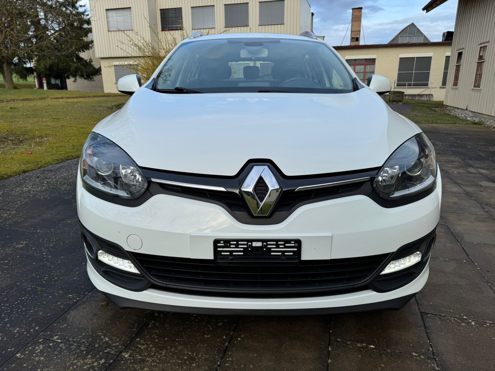 RENAULT Mégane Grandtour 1.5 dCi Expression EDC-image-5