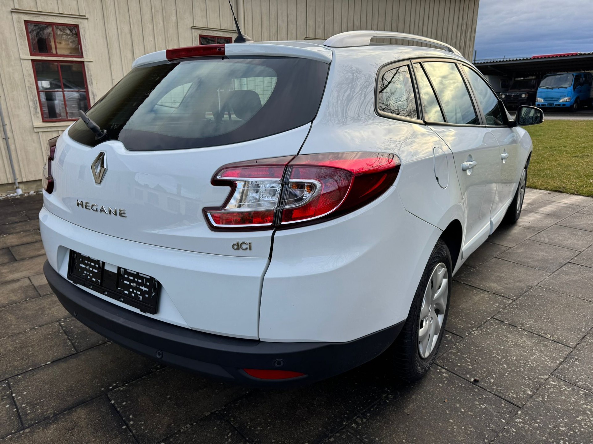 RENAULT Mégane Grandtour 1.5 dCi Expression EDC-image-6