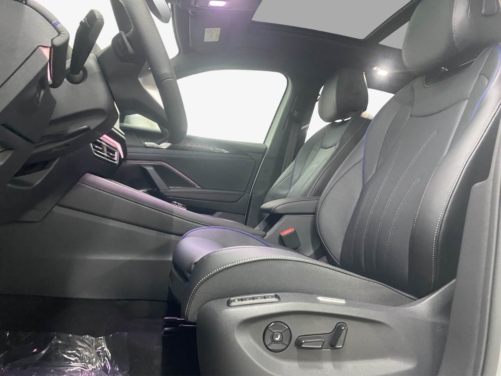 VW Tiguan 2.0 TSI DSG R-Line 4Motion-image-7