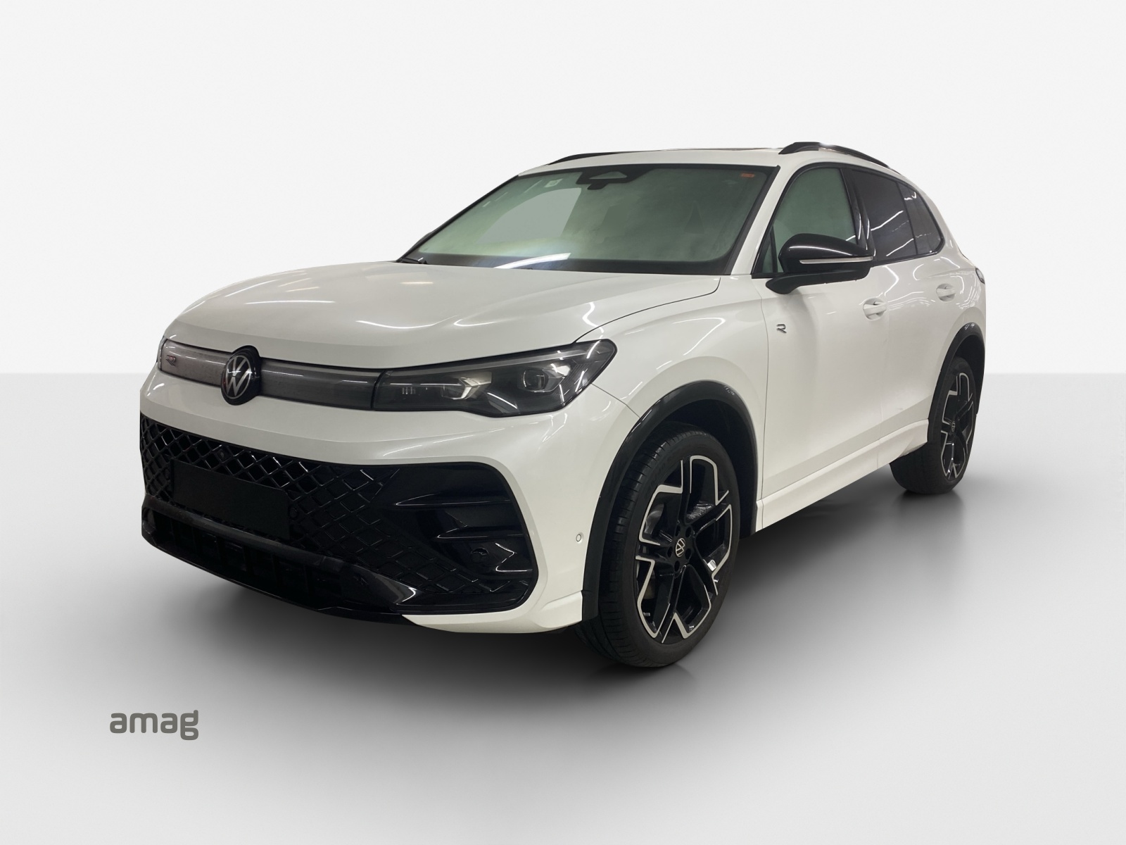 VW Tiguan 2.0 TSI DSG R-Line 4Motion-image-0