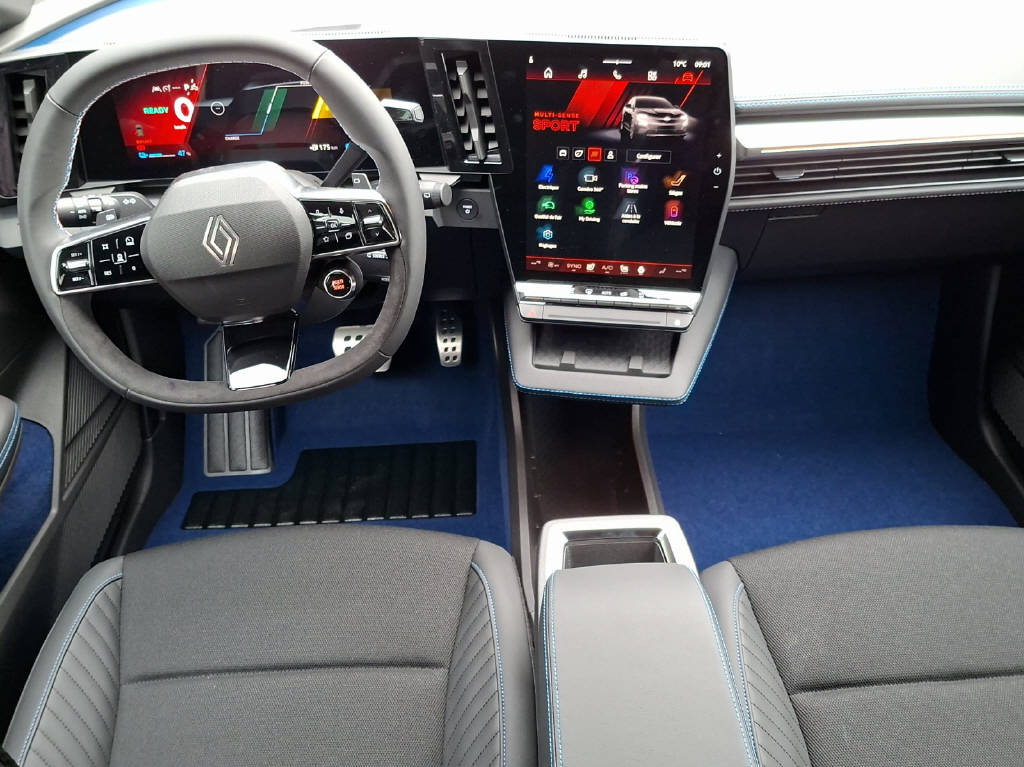RENAULT Mégane E-Tech esprit Alpine-image-4