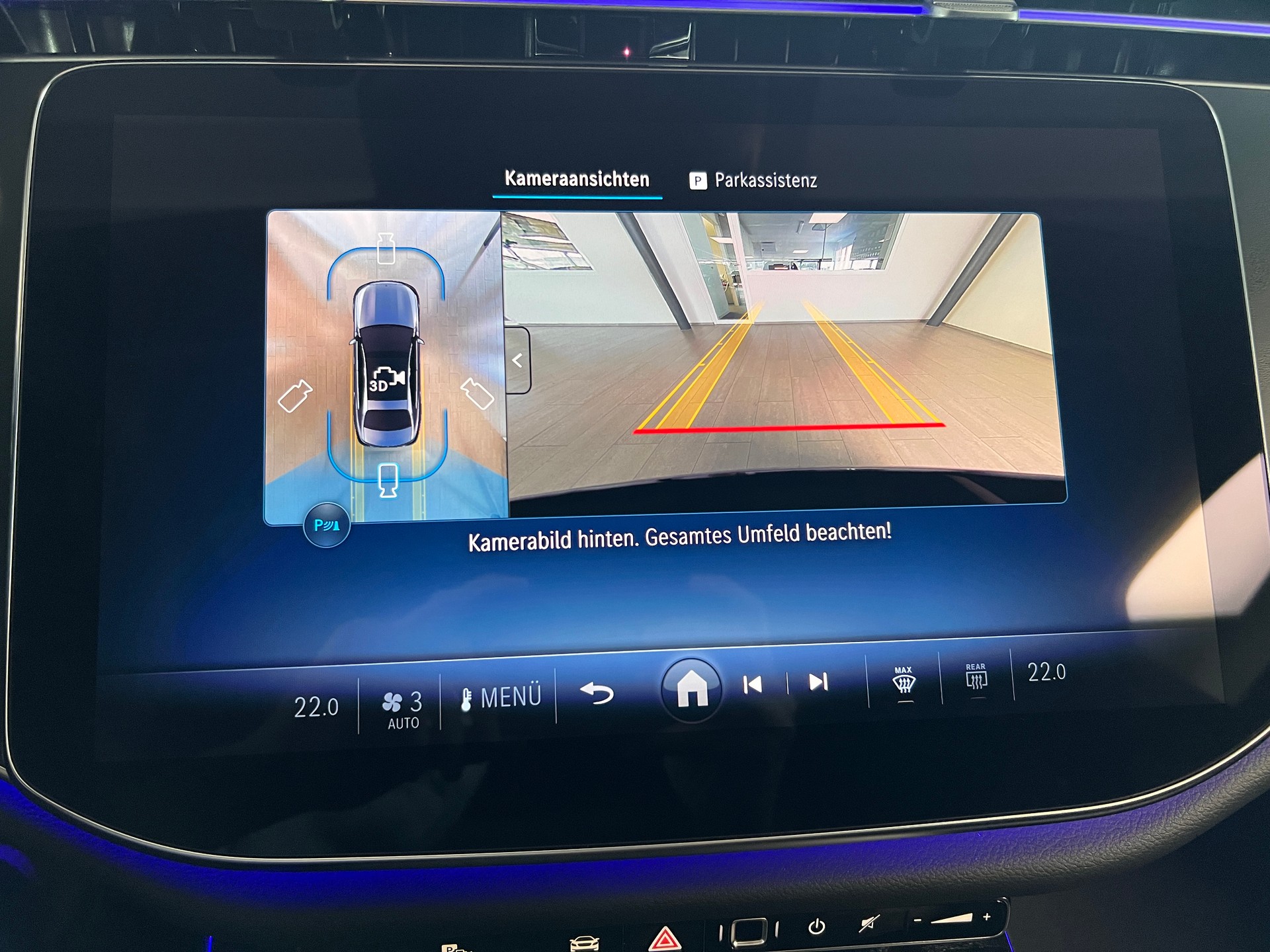MERCEDES-BENZ E 220 d 4Matic 9G-Tronic-image-12
