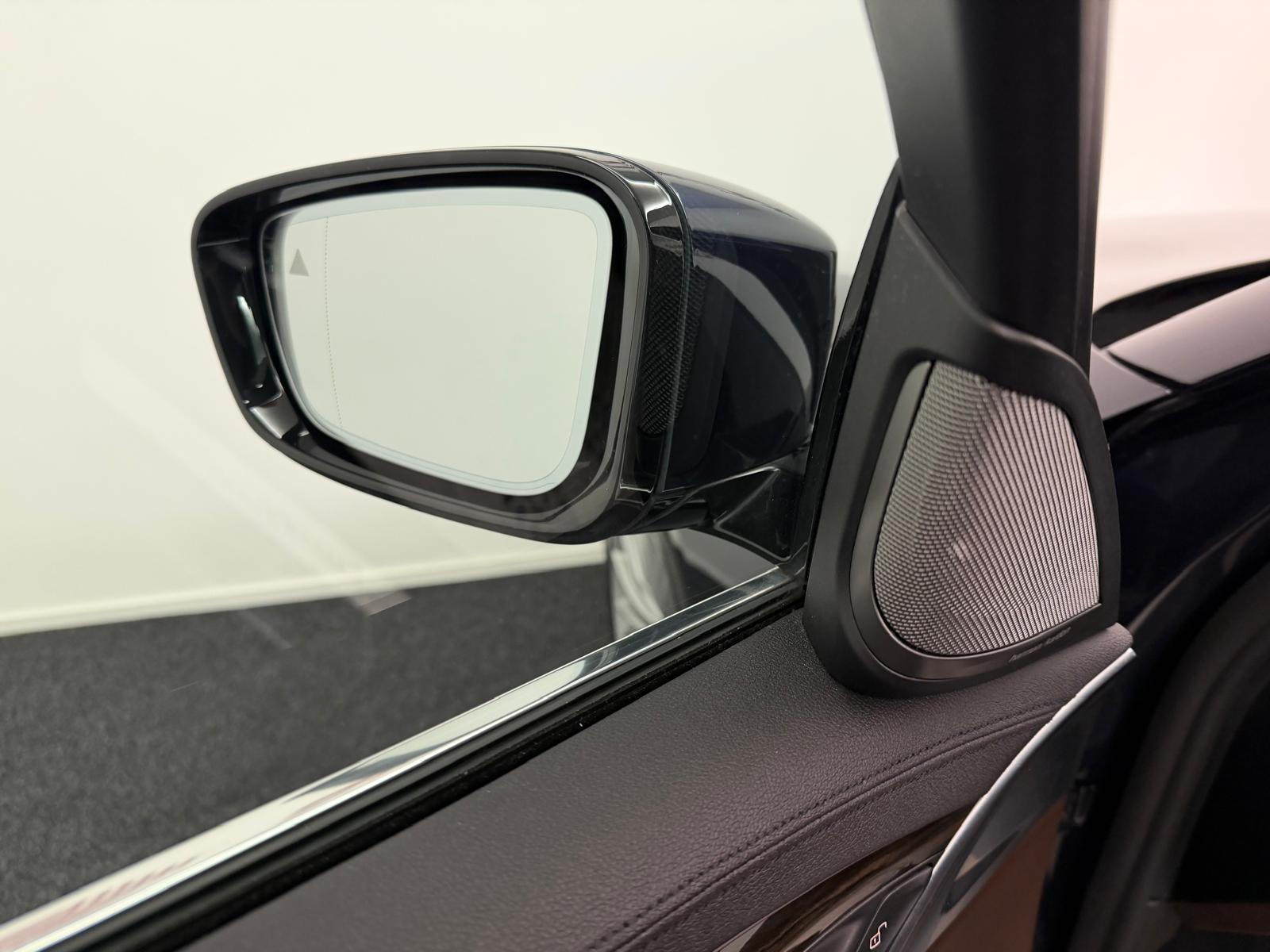 BMW 540d xDrive SAG Touring-image-11