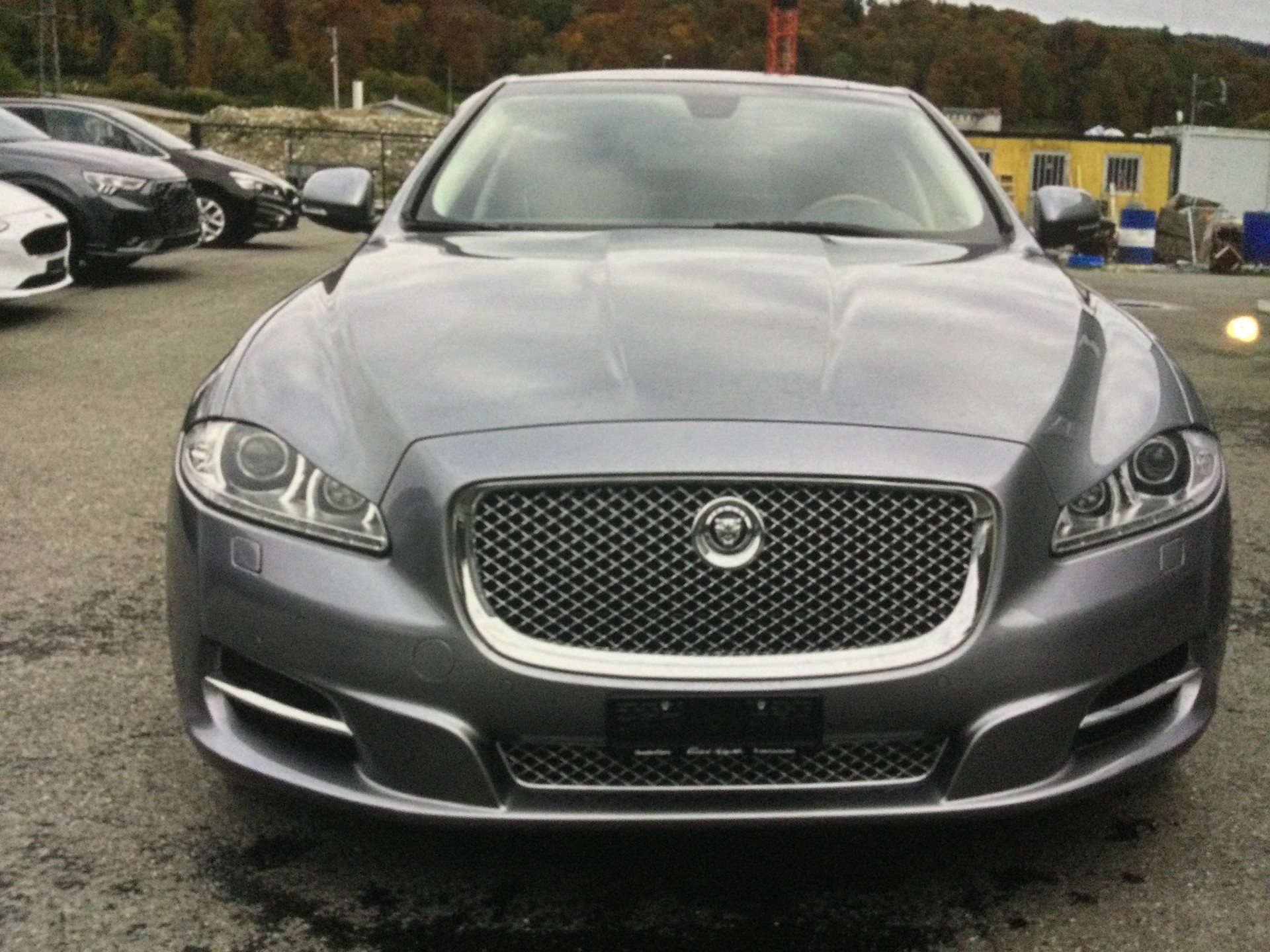 JAGUAR XJ 5.0 V8 Portfolio Automatic-image-2