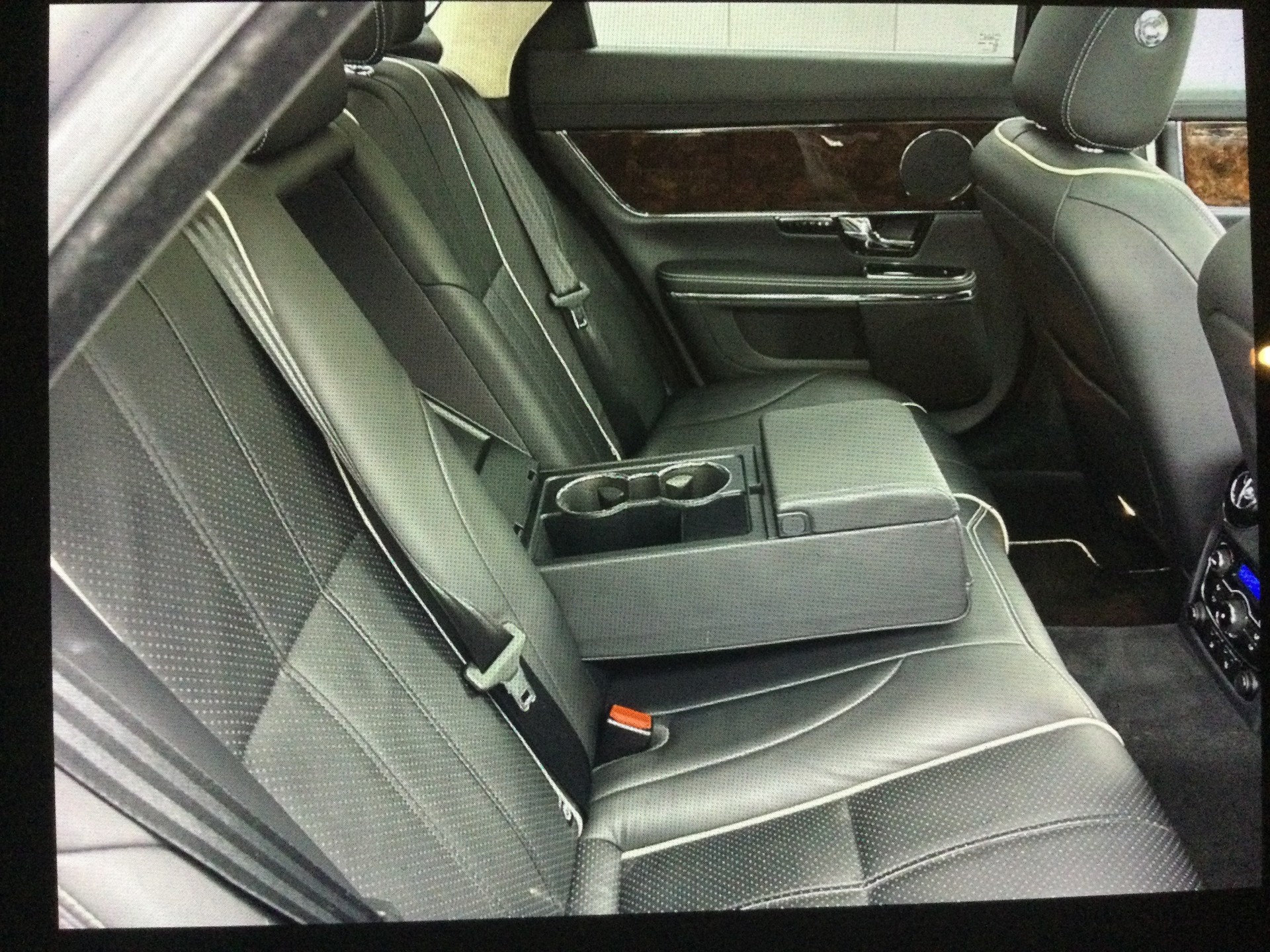 JAGUAR XJ 5.0 V8 Portfolio Automatic-image-8