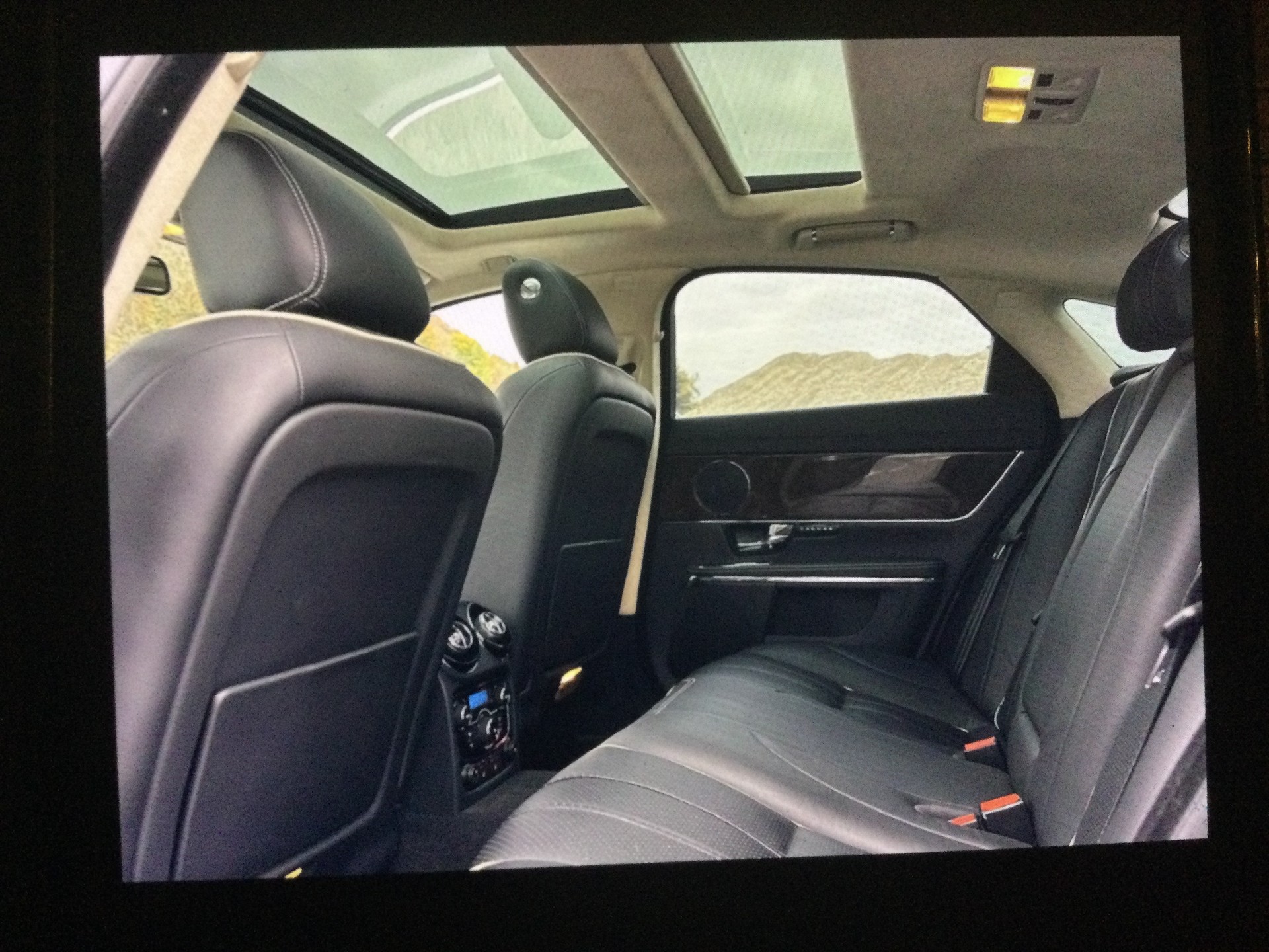 JAGUAR XJ 5.0 V8 Portfolio Automatic-image-6