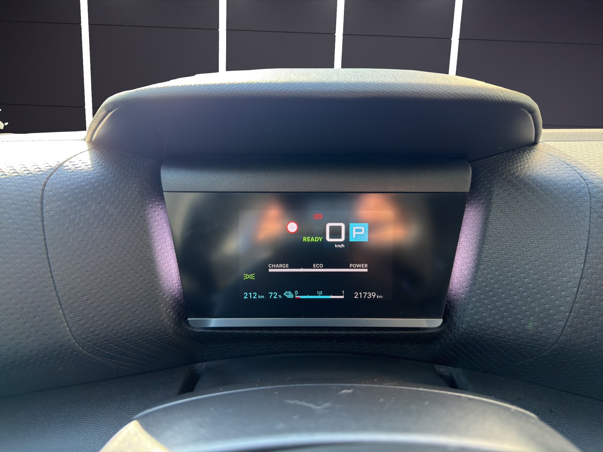CITROEN C4 X Shine-image-8