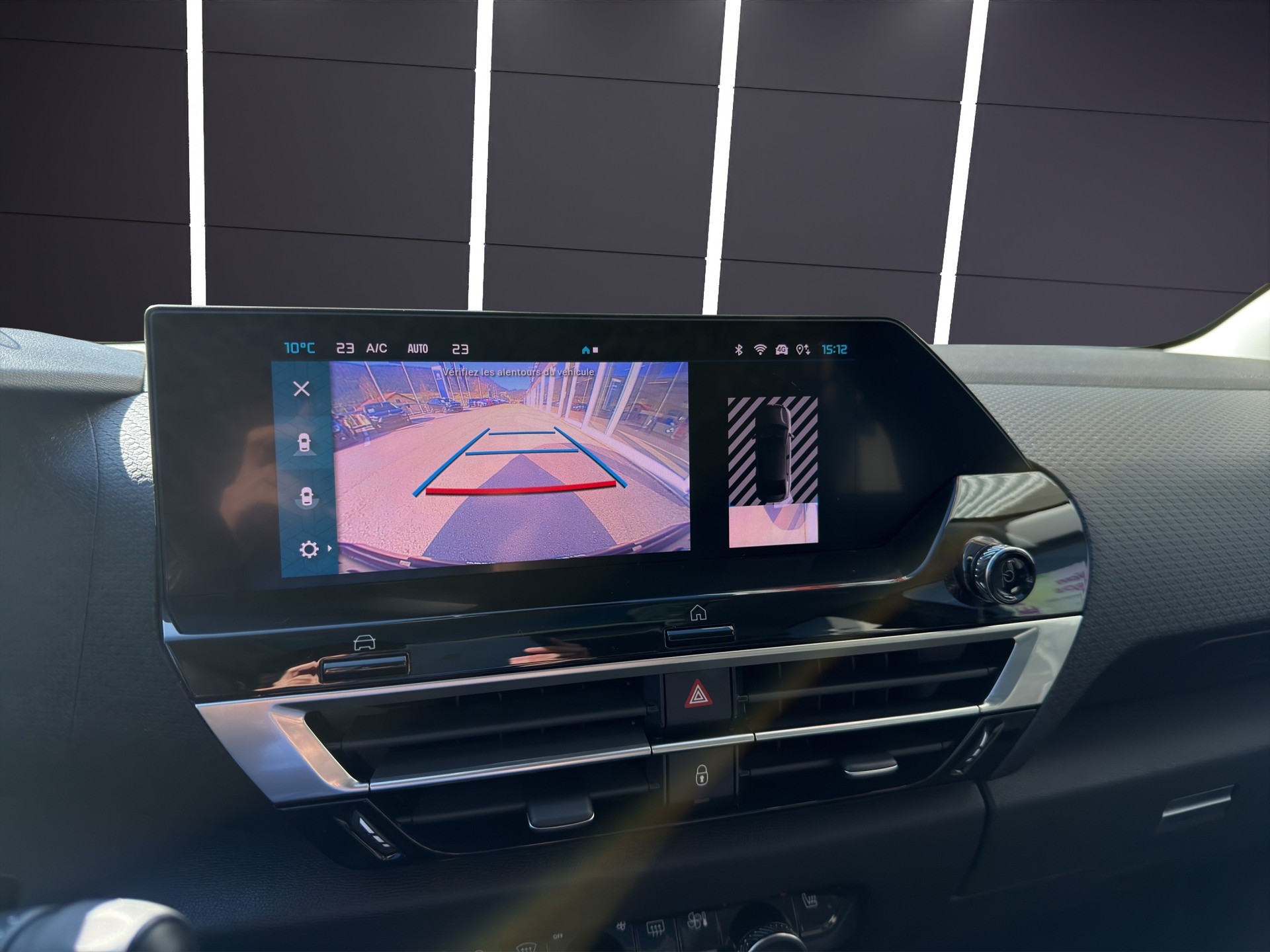 CITROEN C4 X Shine-image-9