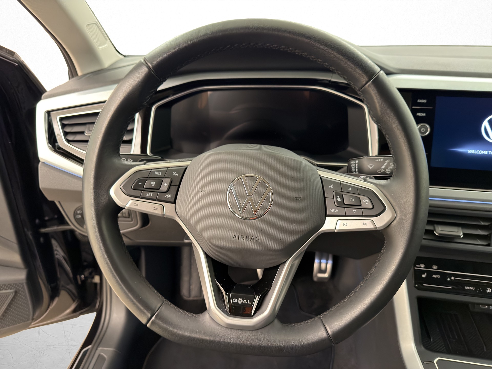 VW Polo 1.0 TSI Goal DSG-image-5
