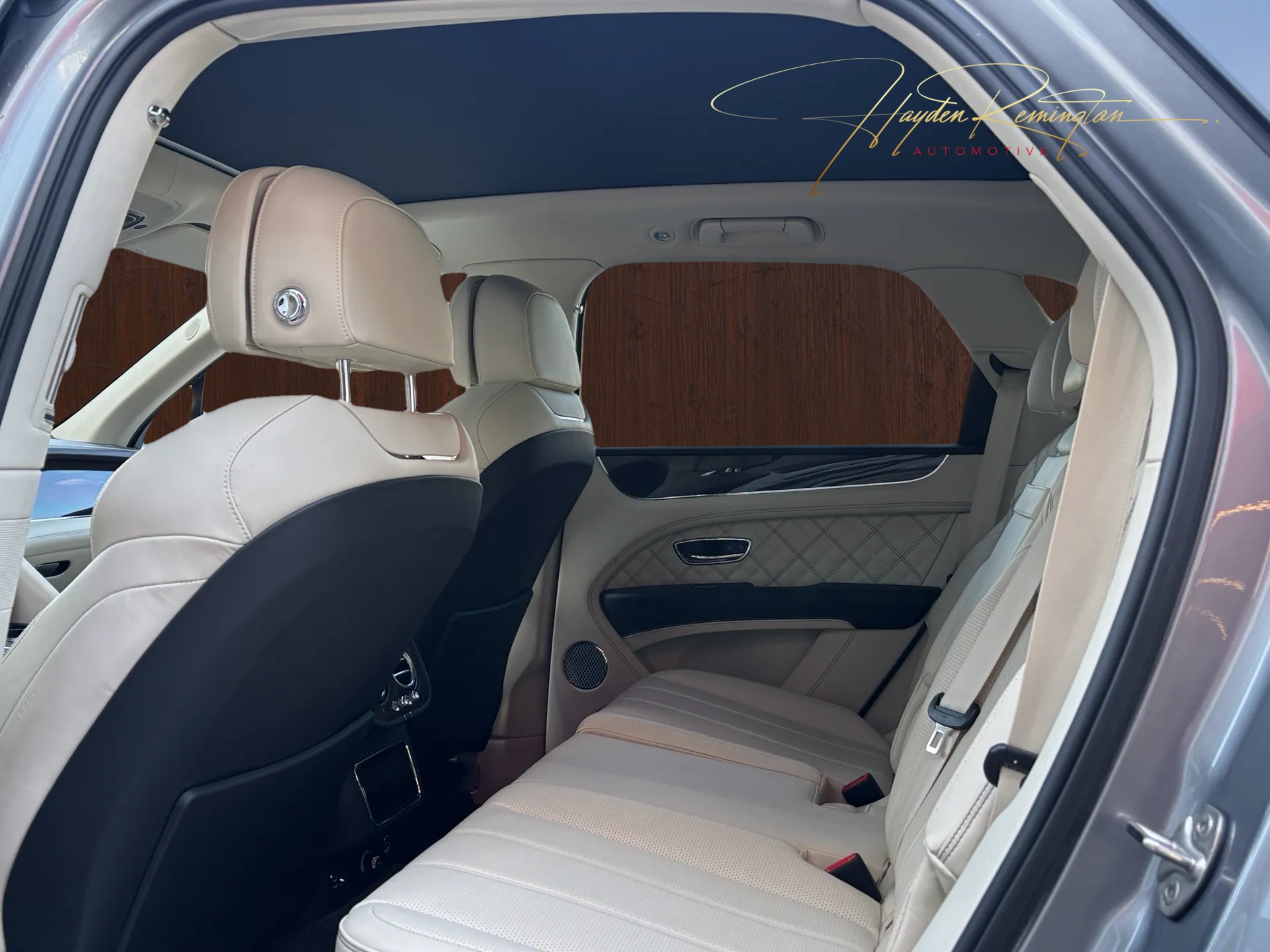 BENTLEY Bentayga V6 Hybrid First Edition-image-6