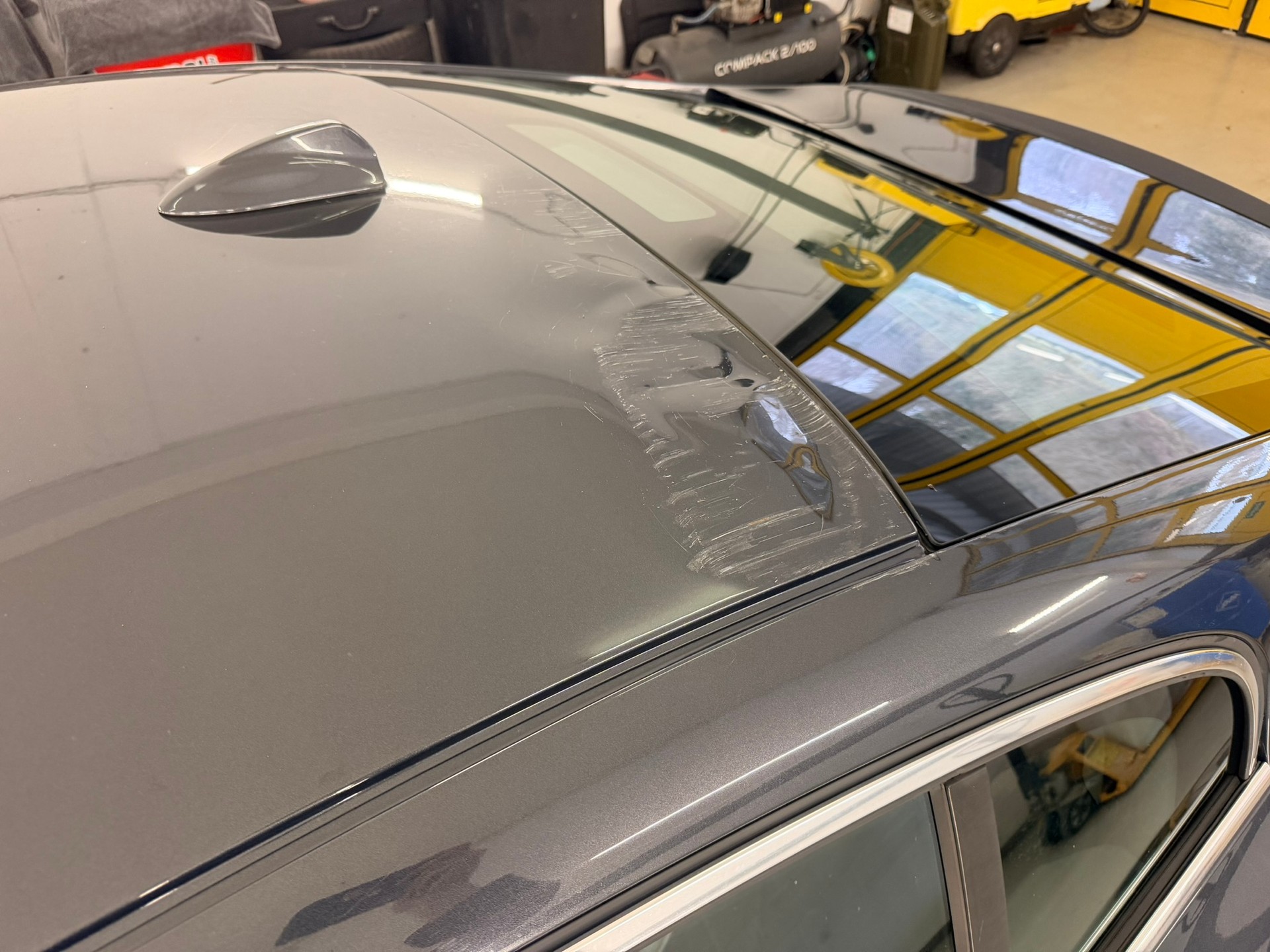 VOLVO S60 T6 AWD Summum Geartronic-image-11