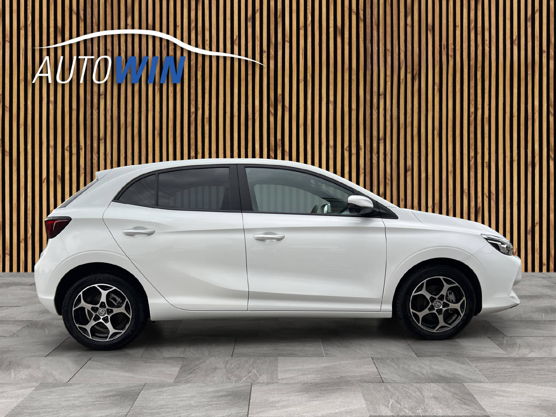 MG 3 1.5 Hybrid Luxury-image-6