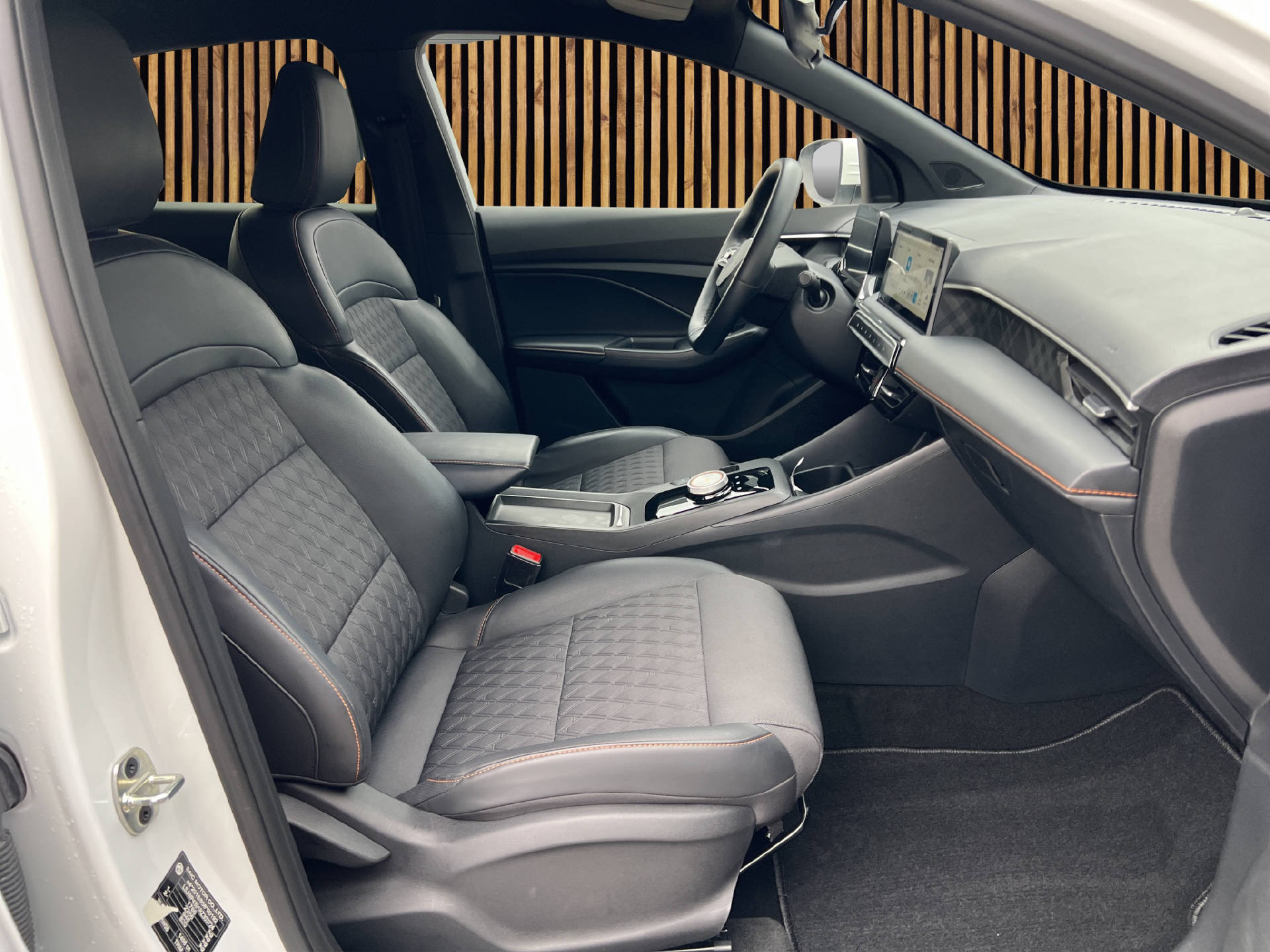 MG 3 1.5 Hybrid Luxury-image-13