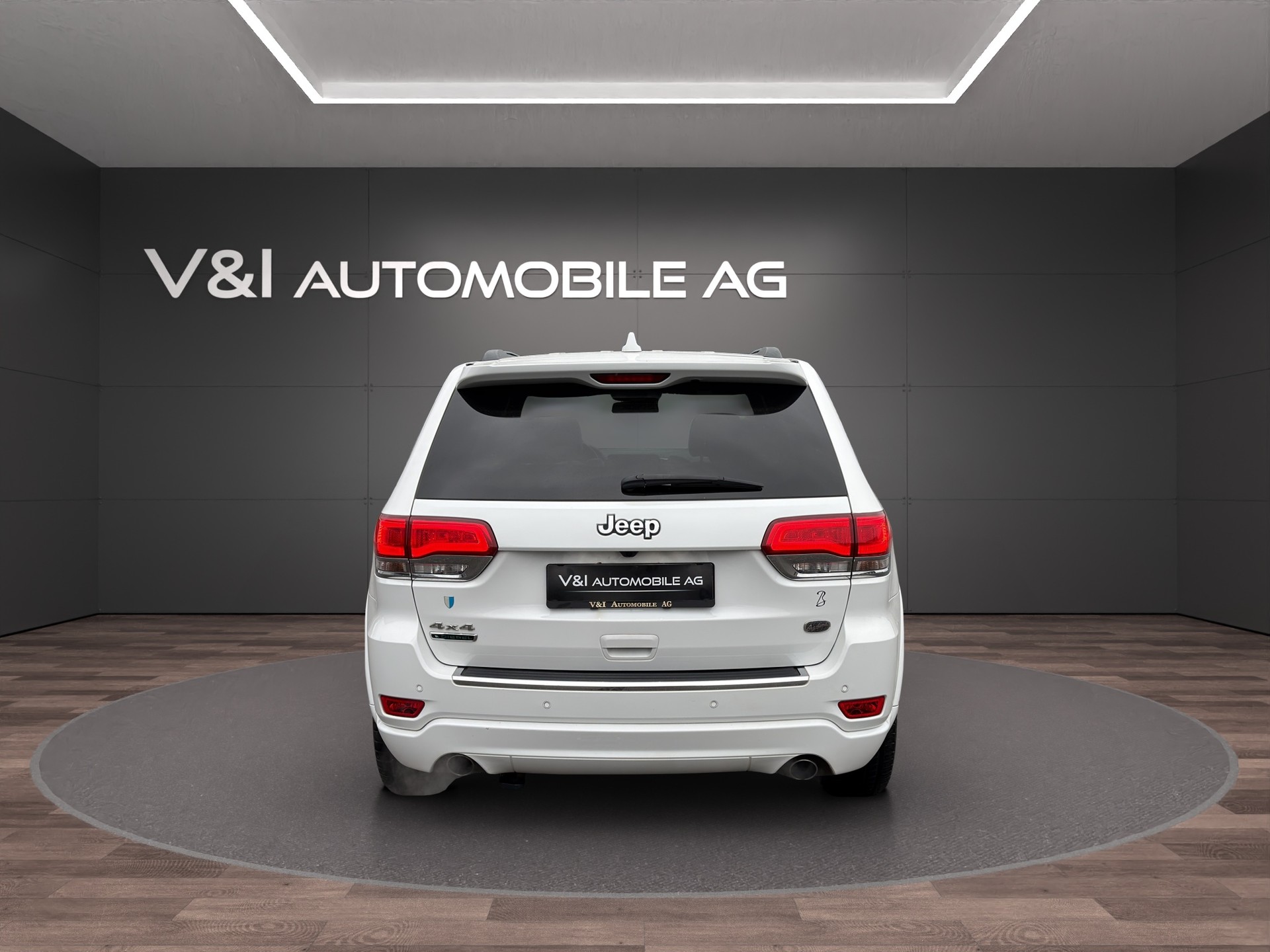 JEEP Grand Cherokee 3.0 CRD Limited Automatic-image-5