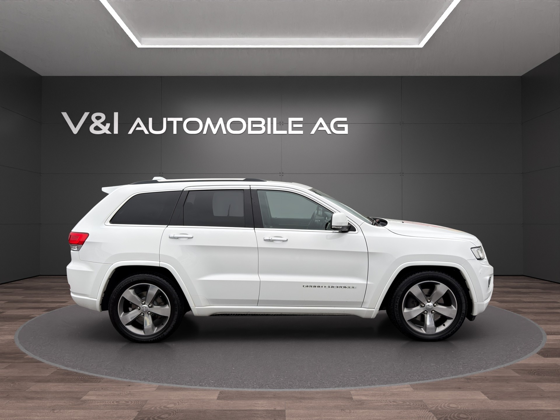JEEP Grand Cherokee 3.0 CRD Limited Automatic-image-7