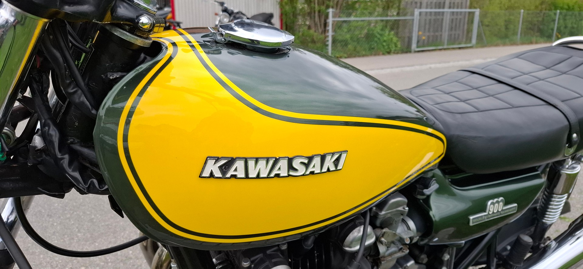KAWASAKI Z 900-image-8