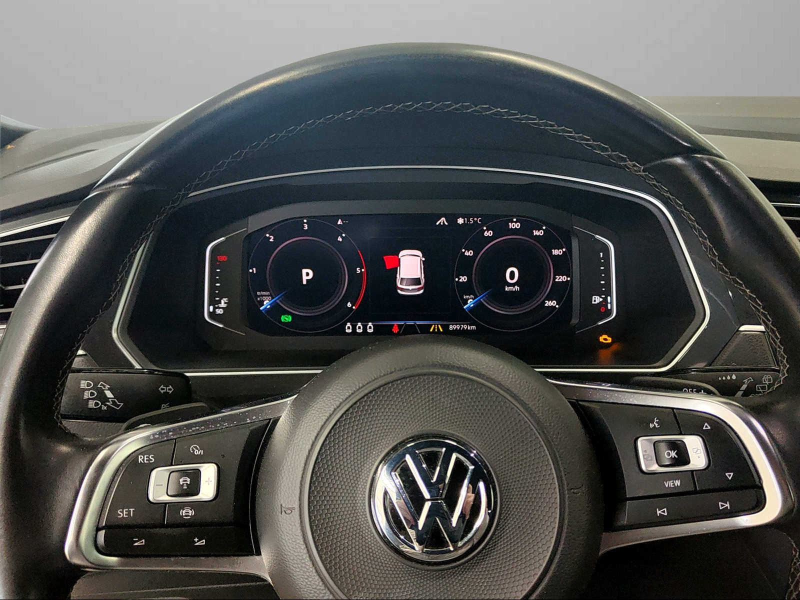 VW Tiguan 2.0 TDI SCR Highline 4Motion DSG-image-13