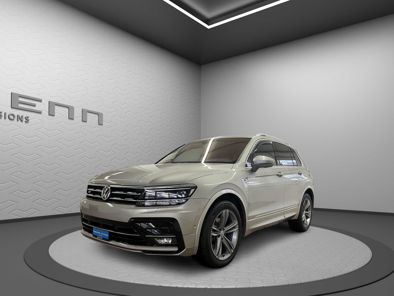 VW Tiguan 2.0 TDI SCR Highline 4Motion DSG-image-0