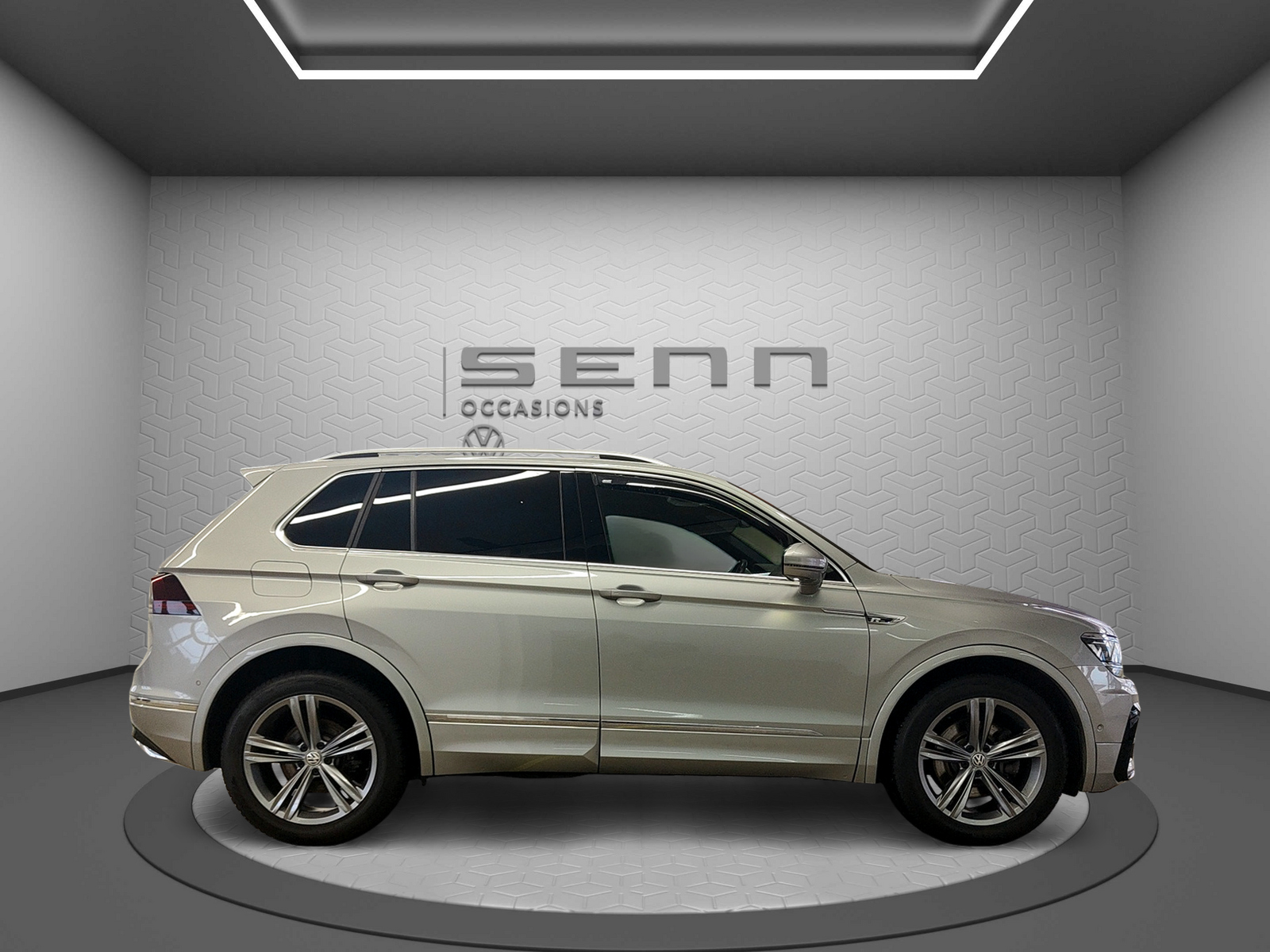 VW Tiguan 2.0 TDI SCR Highline 4Motion DSG-image-6