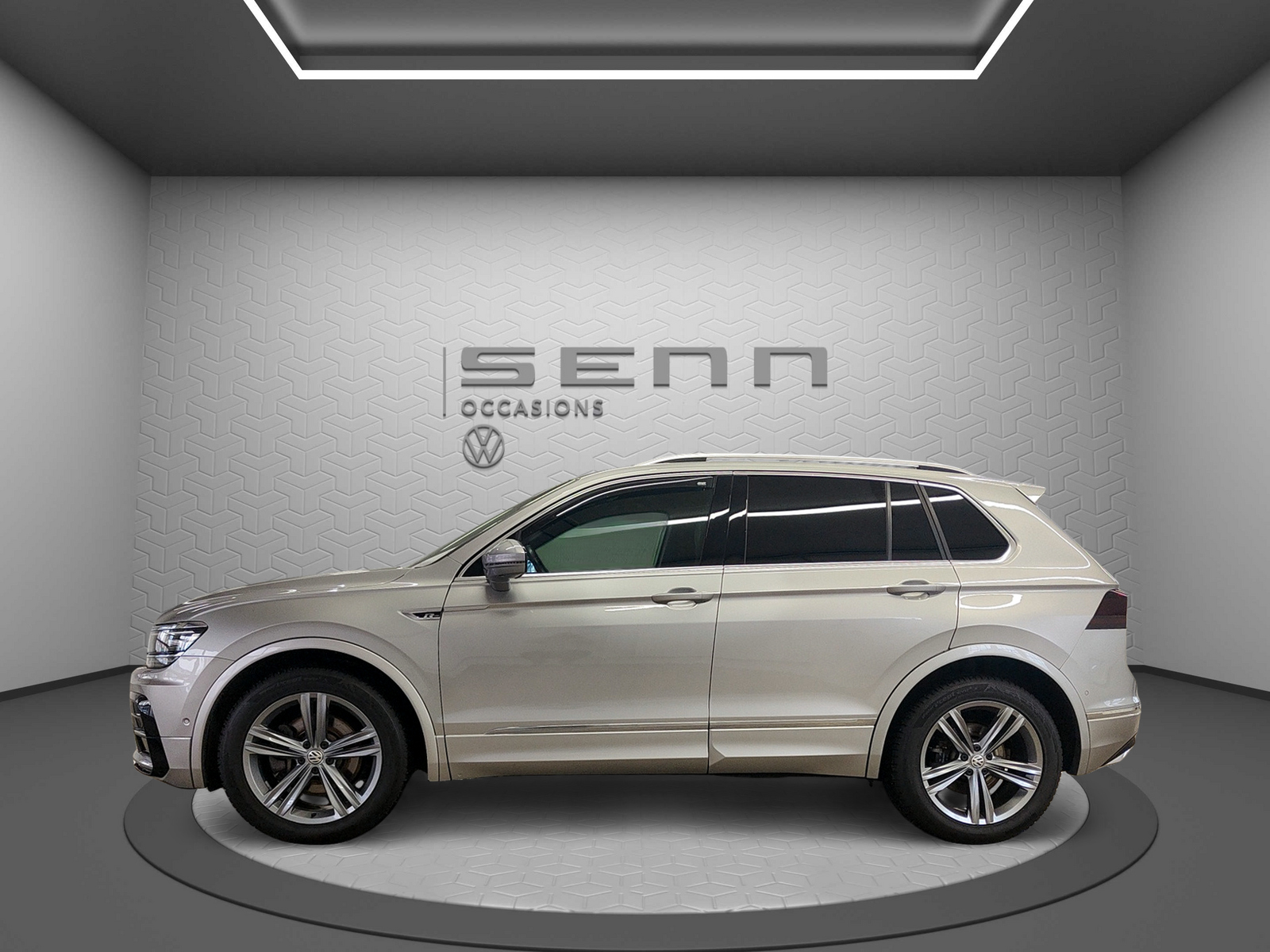 VW Tiguan 2.0 TDI SCR Highline 4Motion DSG-image-2