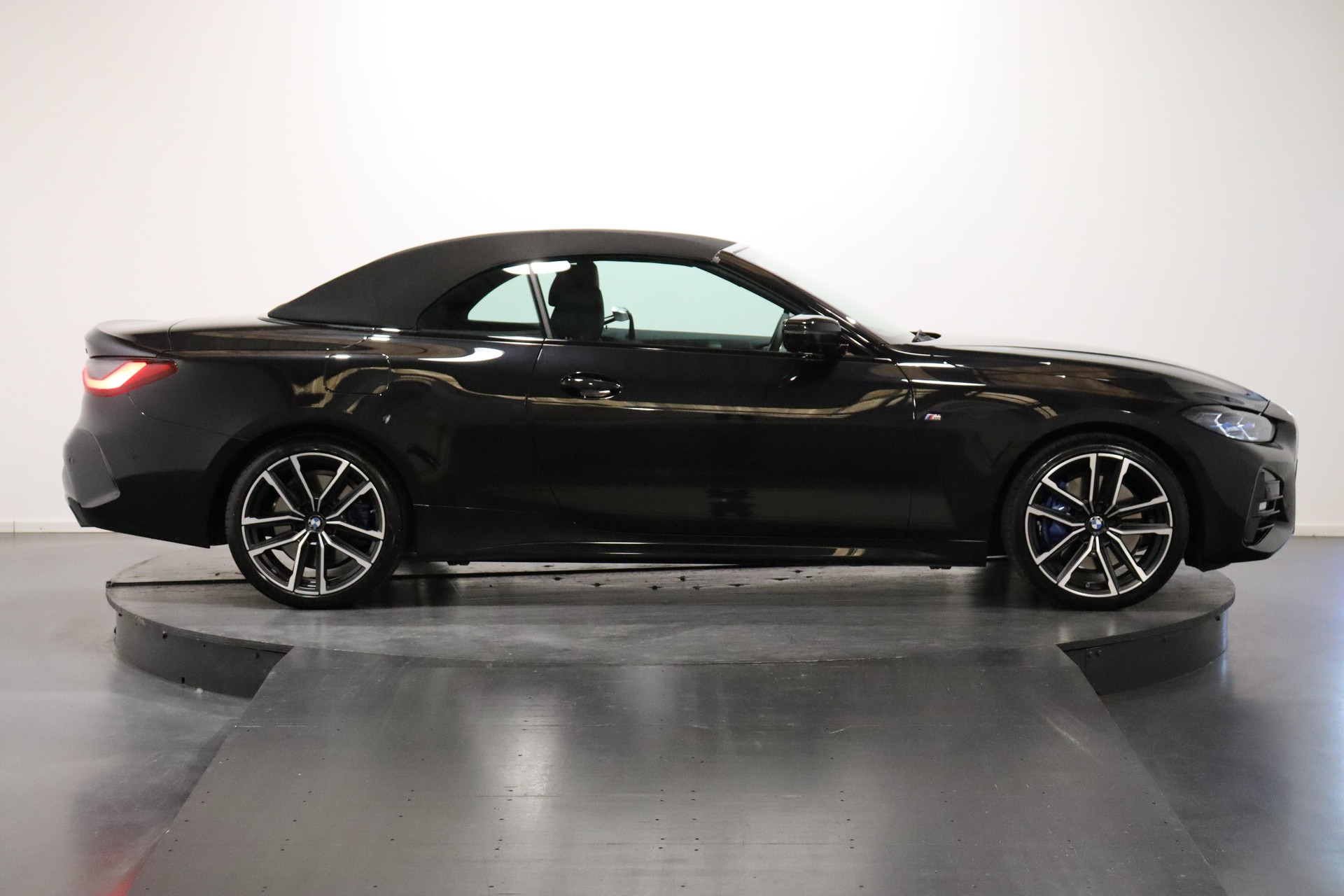 BMW 430i xDrive SAG Cabrio-image-2