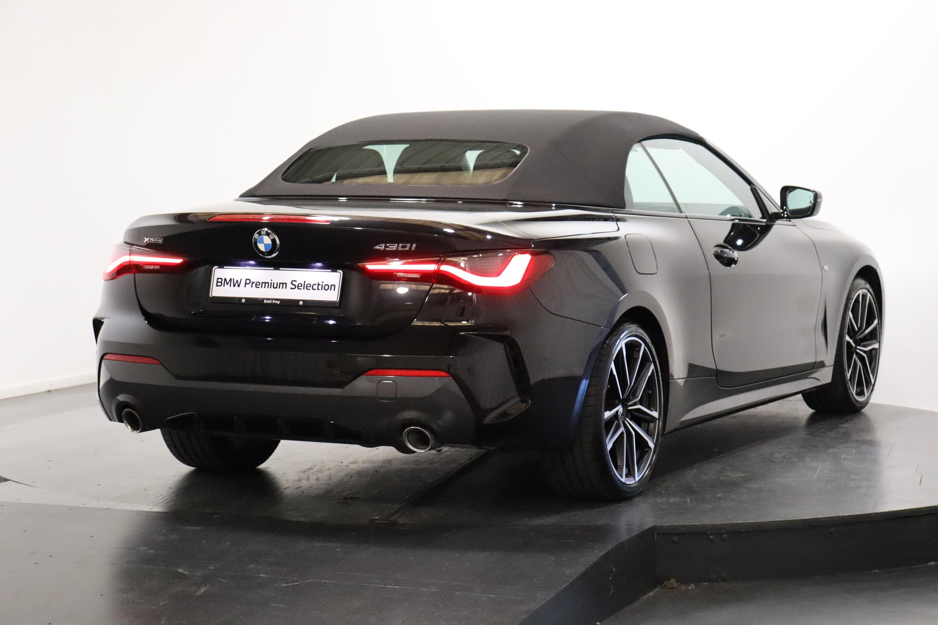 BMW 430i xDrive SAG Cabrio-image-4