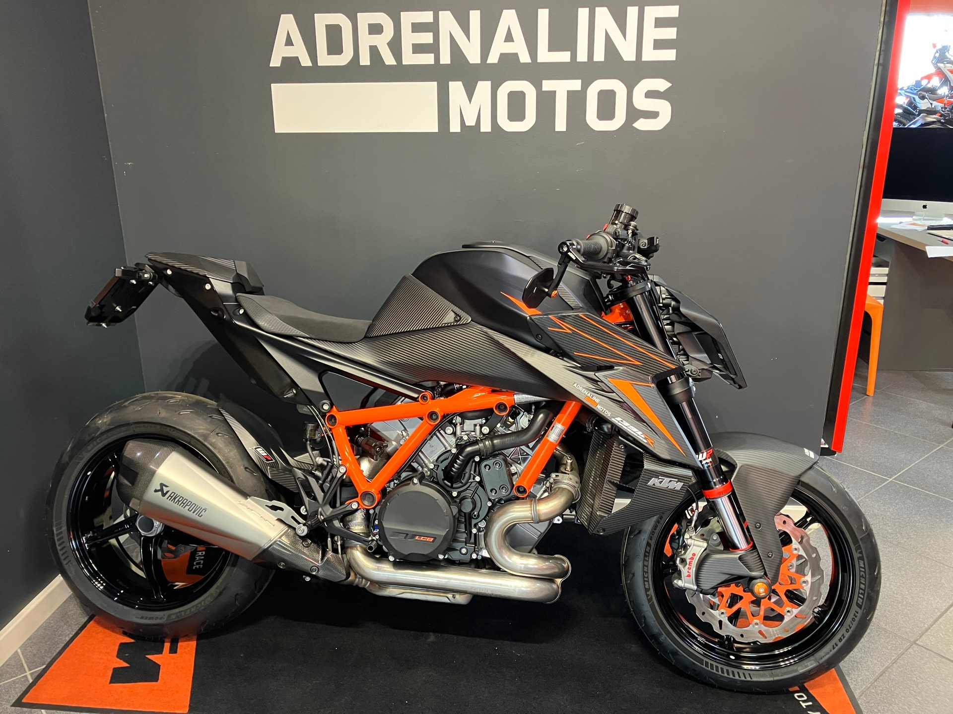 KTM 1390 Super Duke R