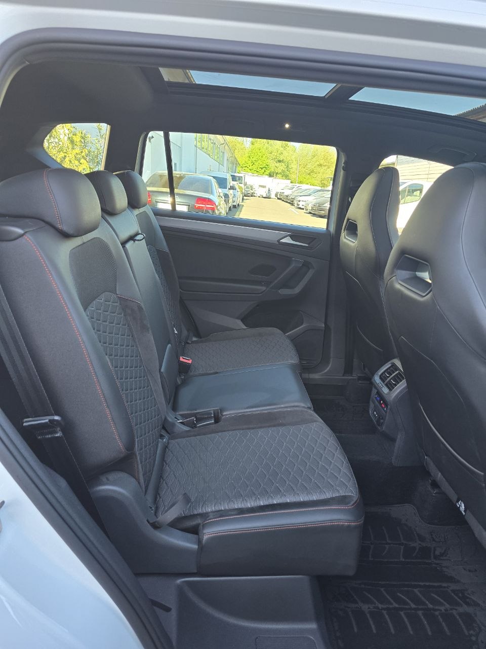 SEAT Tarraco 2.0TSI FR 4Drive DSG-image-17